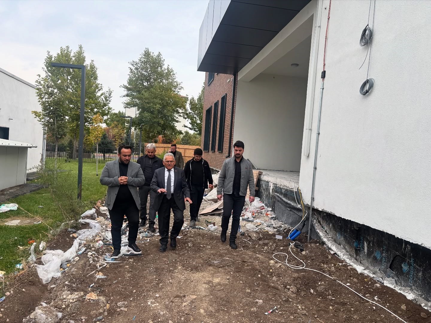 Başkan Büyükkılıç, aileden gelen hayırla alzheimer hastalarına umut olacak