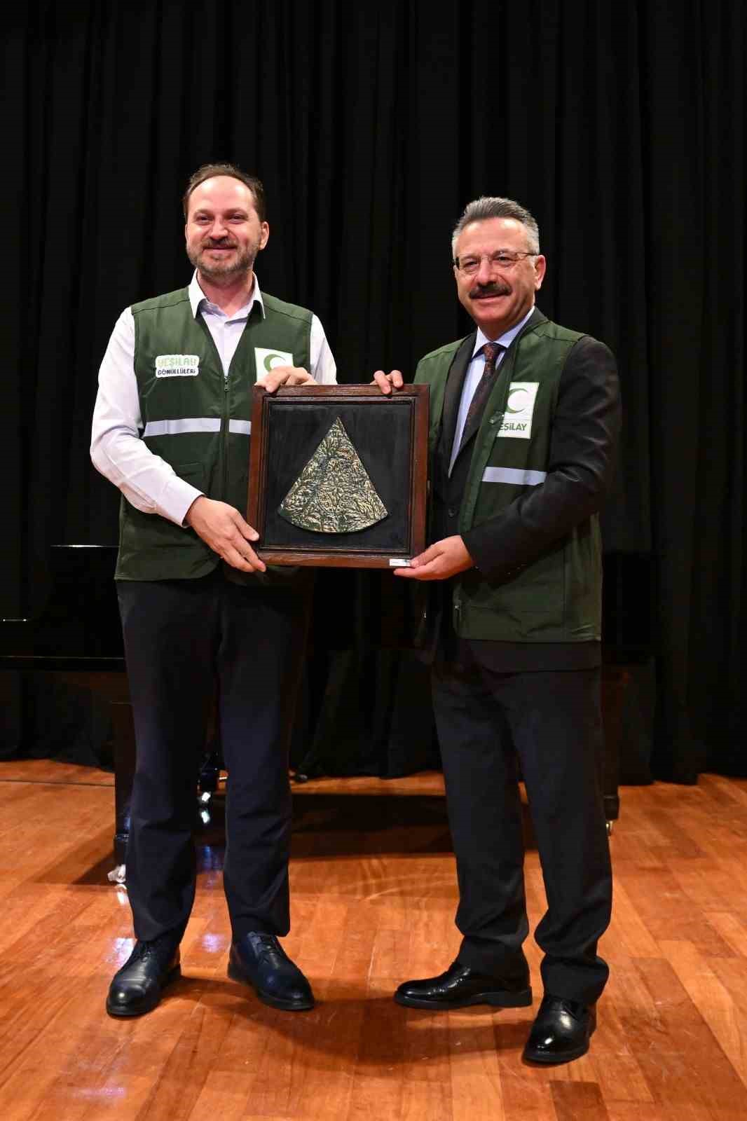 Anadolu Üniversitesi’nde YeşilayFest başladı