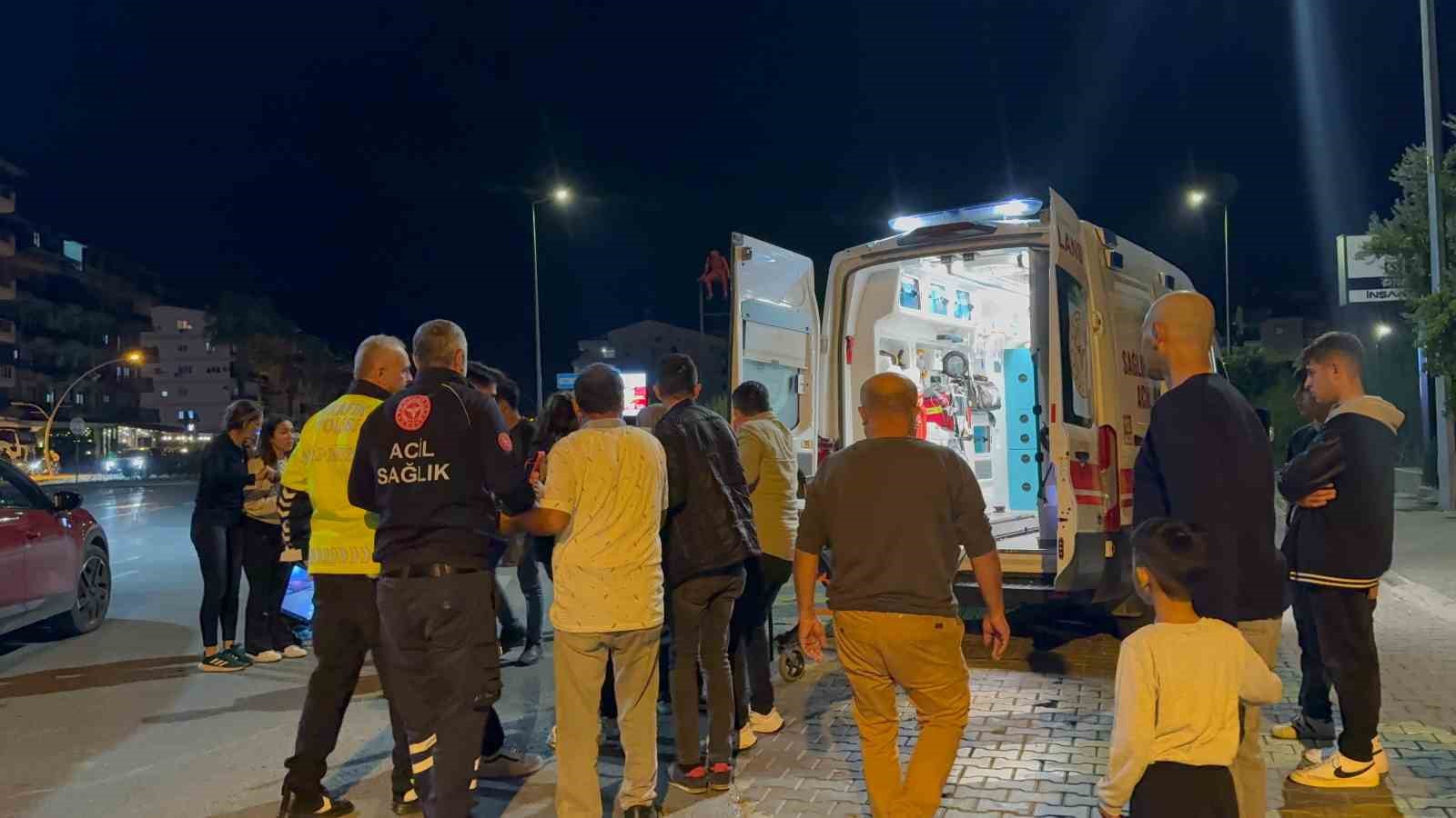 Gazipaşa’da otomobil ile motosiklet çarpıştı: 1 yaralı