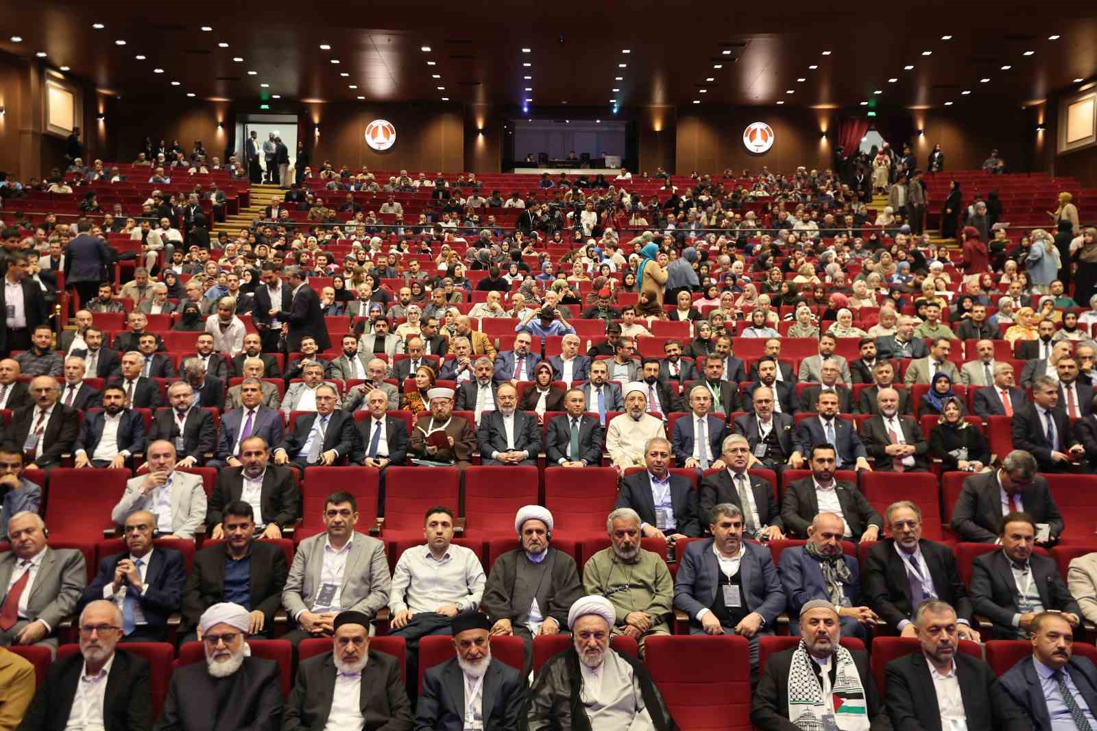 Gaziantep Forum II, GİBTÜ ev sahipliğinde başladı