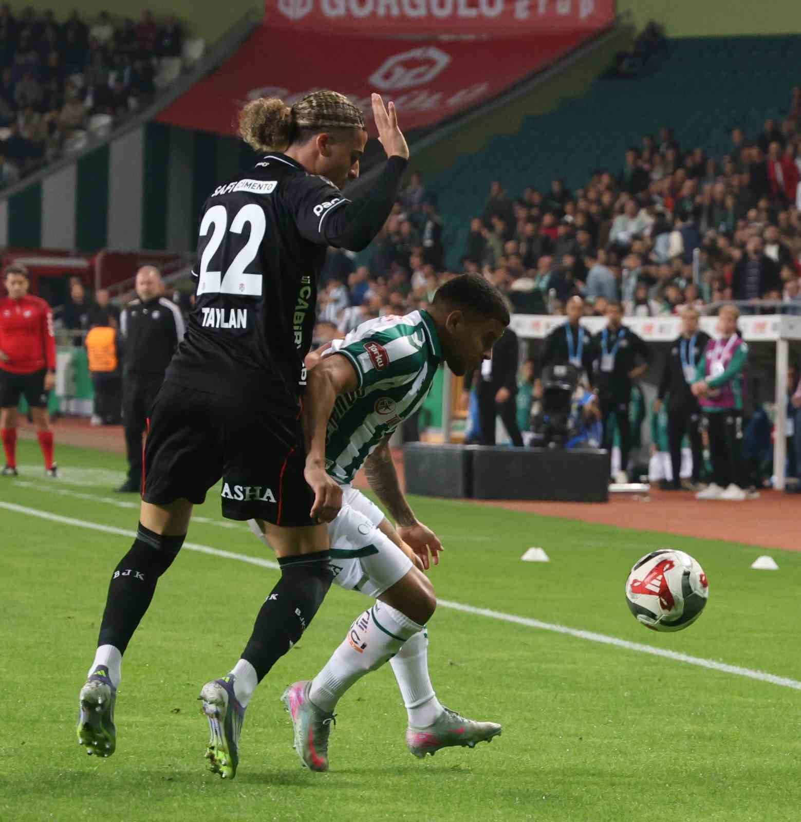Trendyol S&uuml;per Lig: Konyaspor: 0 - Beşiktaş: 1 (Ma&ccedil; devam ediyor)
