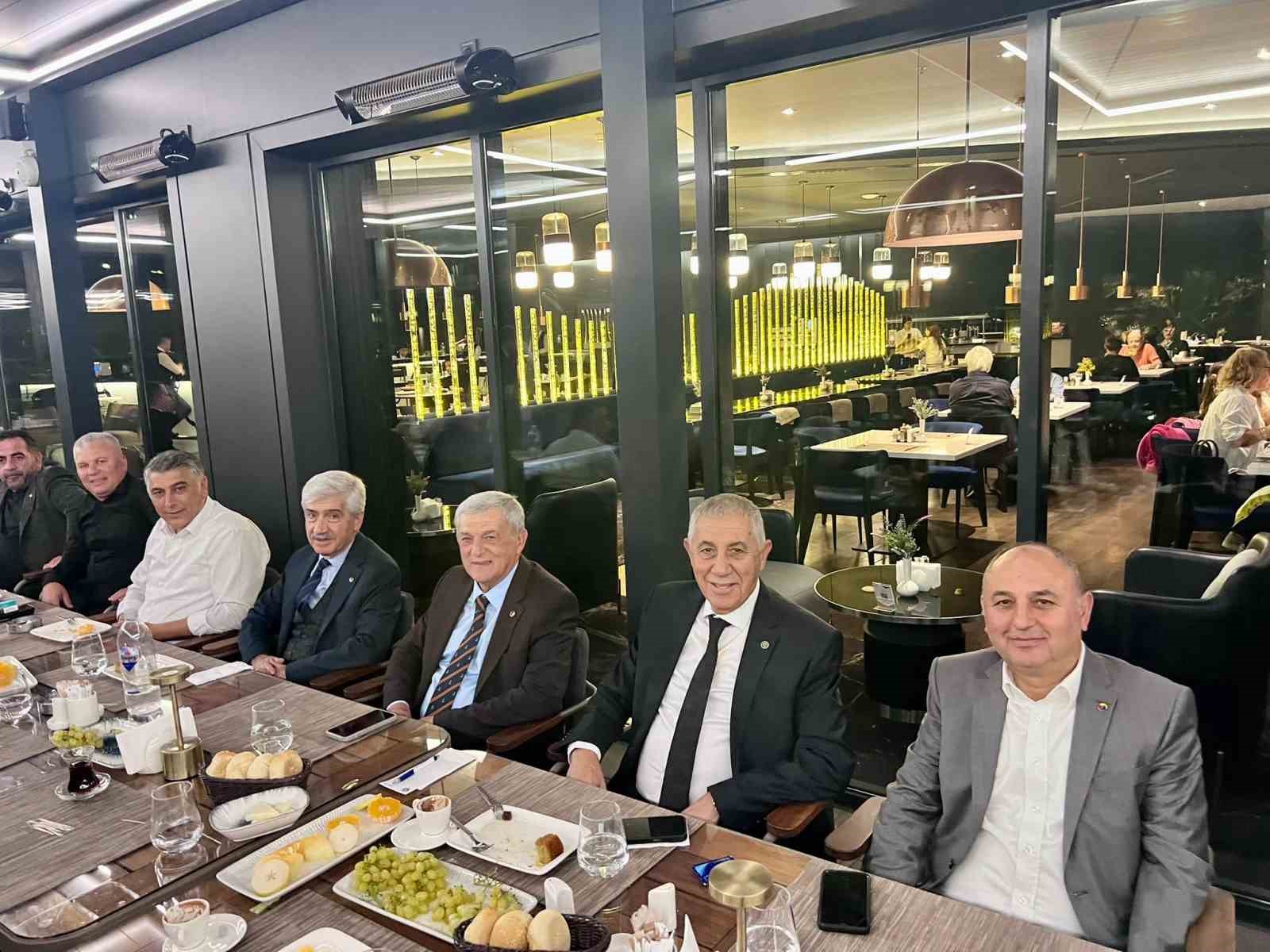 Manisa&rsquo;nın ekonomik vizyonu masaya yatırıldı
