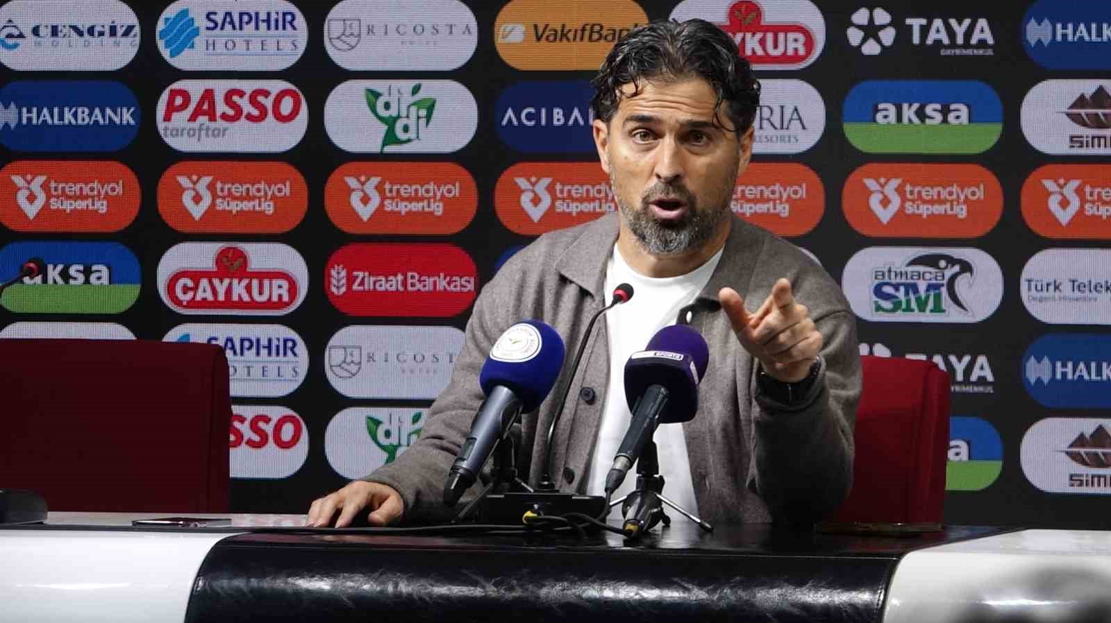 İlhan Palut: "Beraberliği işaret eden bir oyundu"