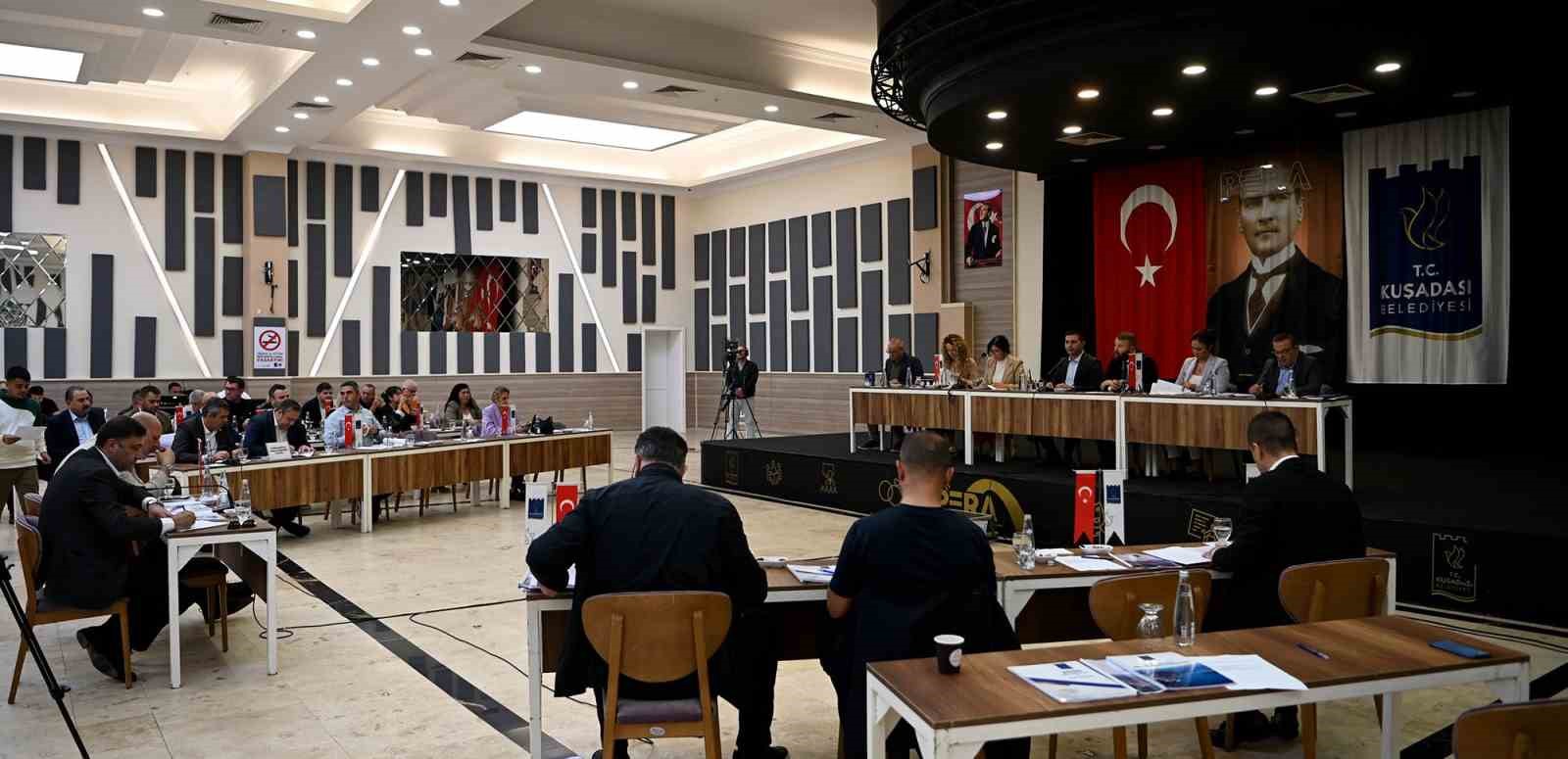 Kuşadası Belediyesi&rsquo;nin 2026 yılı b&uuml;t&ccedil;esi onaylandı
