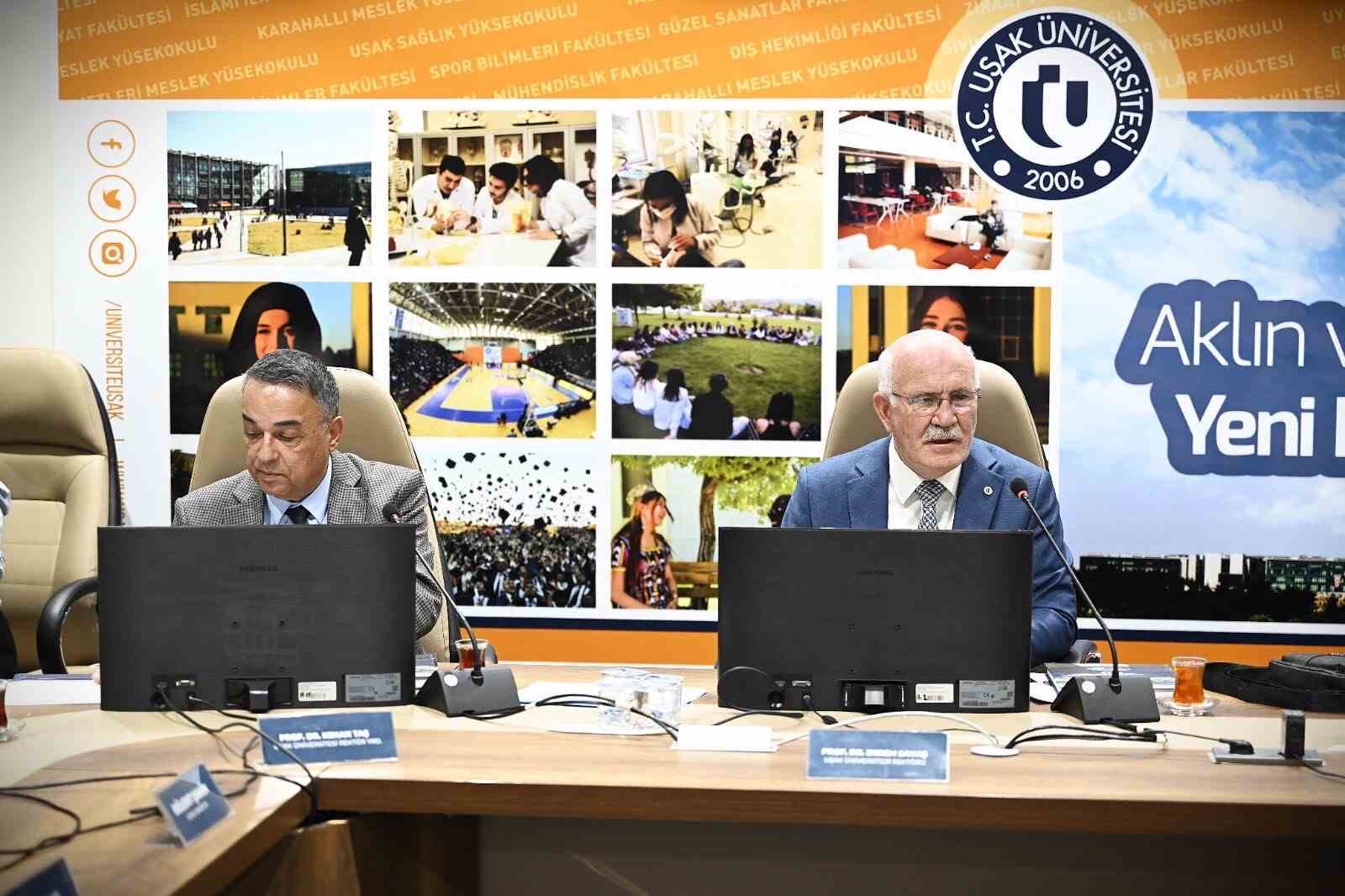 Uşak Üniversitesi Danışma Kurulu, 2025 yılının son toplantısında bir araya geldi