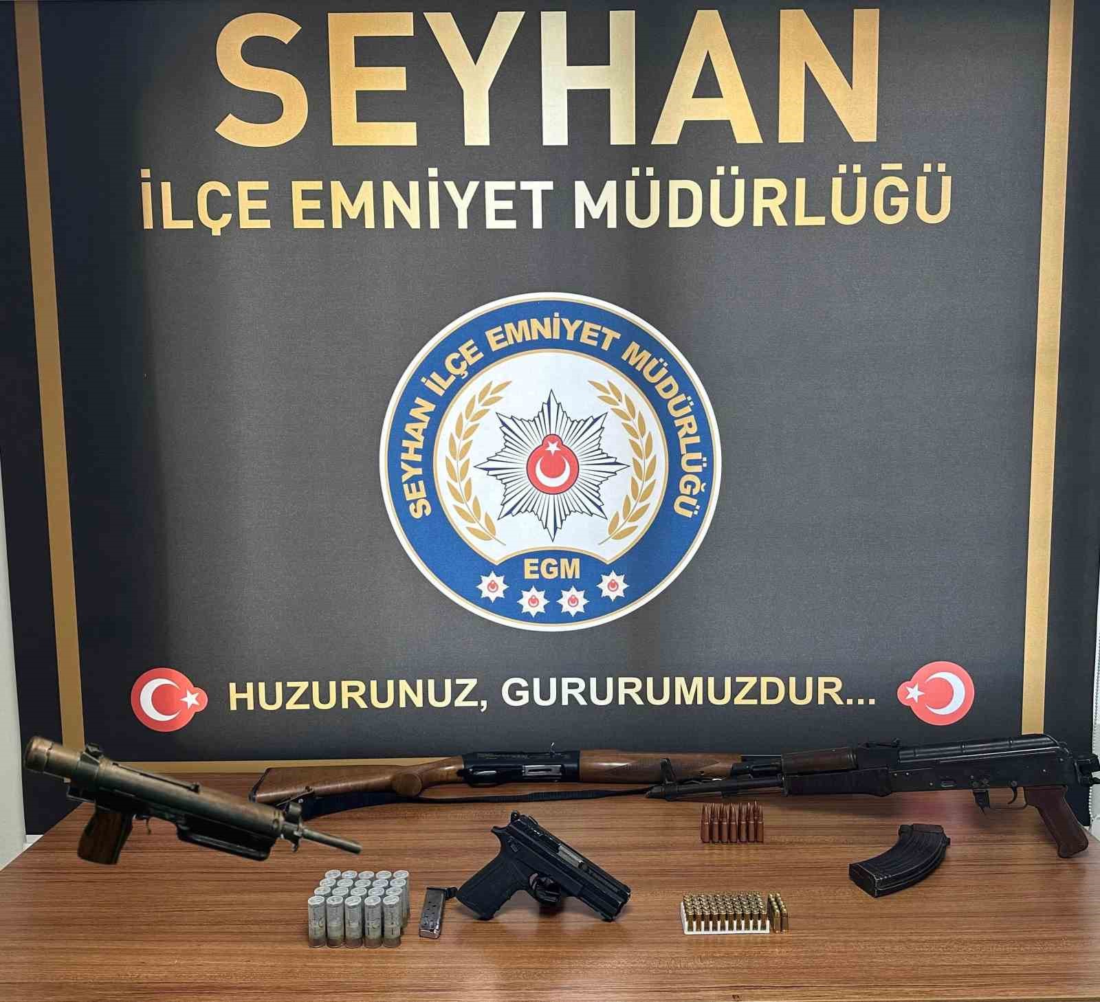 Adana&rsquo;da su&ccedil; şebekesine operasyon: 4 tutuklama
