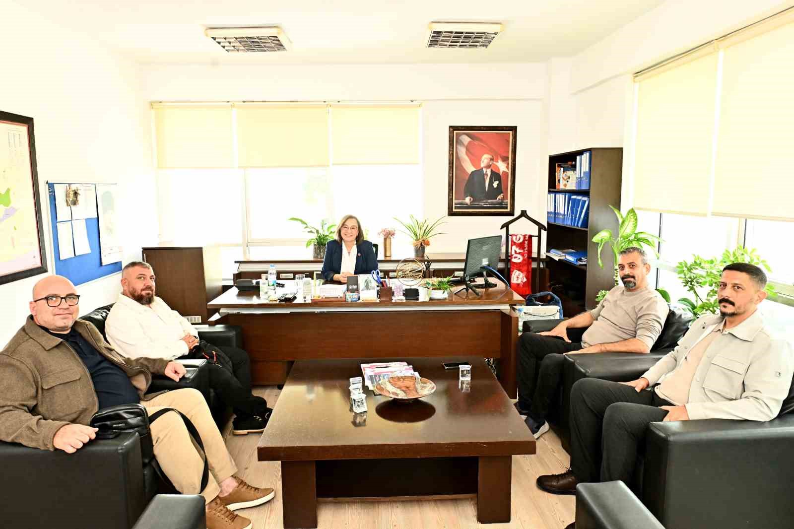 KKTC heyeti plajlarla ilgili uygulamaları g&ouml;rmek i&ccedil;in Muratpaşa&rsquo;da
