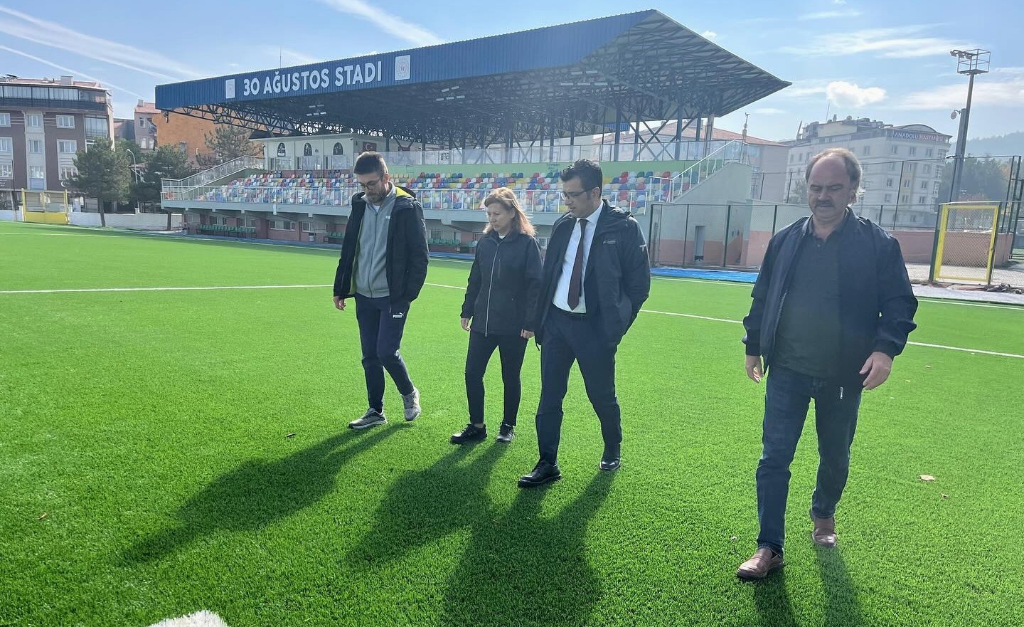 Kütahya’daki spor sahaları yenilendi