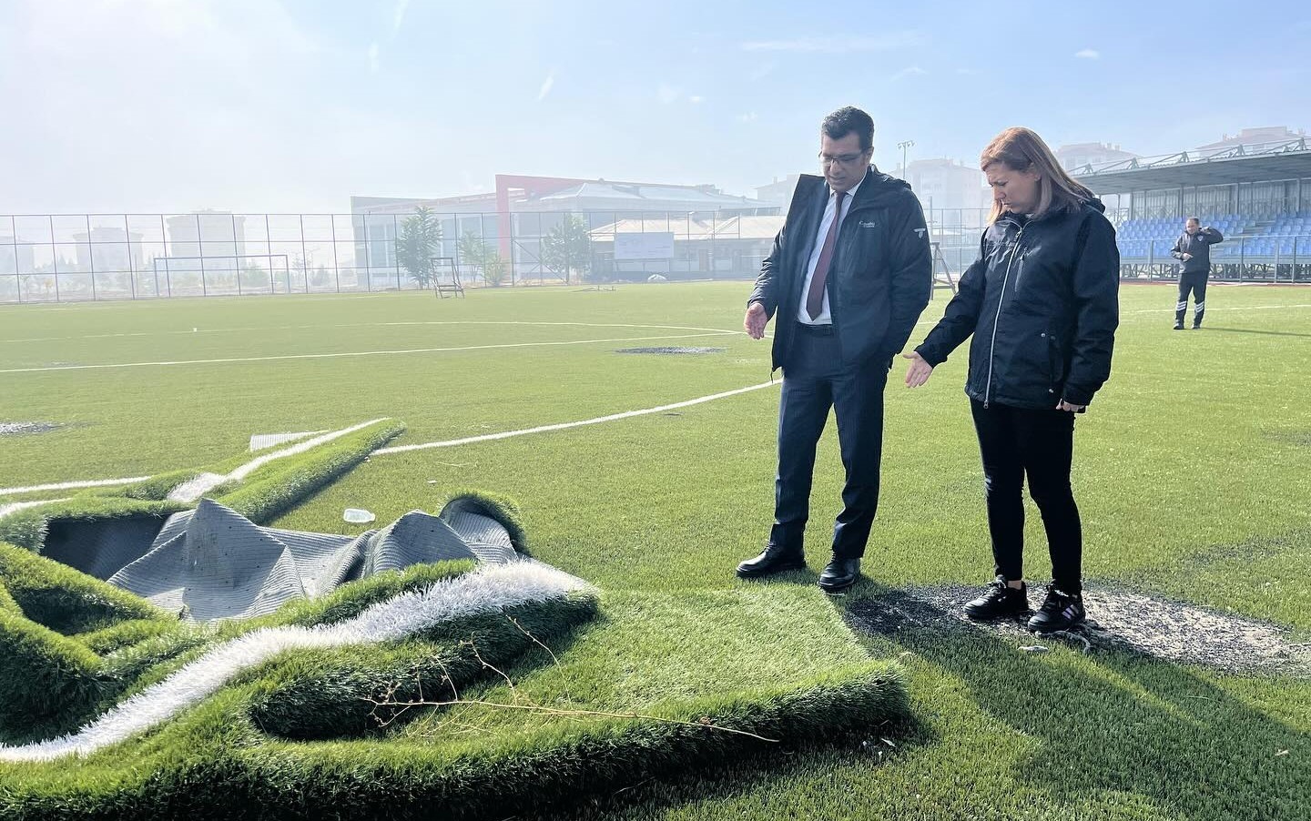 Kütahya’daki spor sahaları yenilendi
