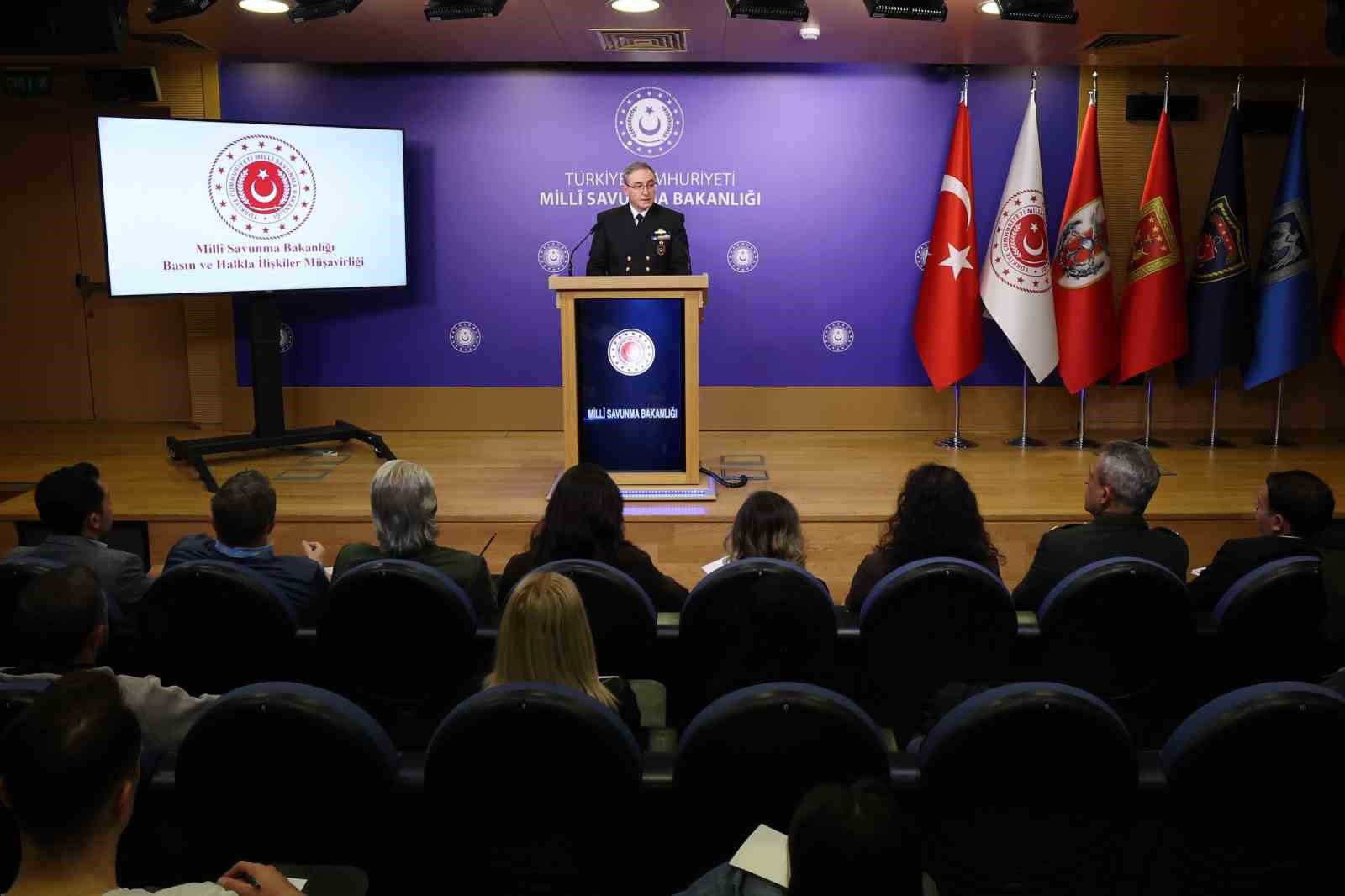 MSB kaynakları: "SDG terör örgütünün Suriye ordusuna entegrasyonu kritik öneme sahiptir"

