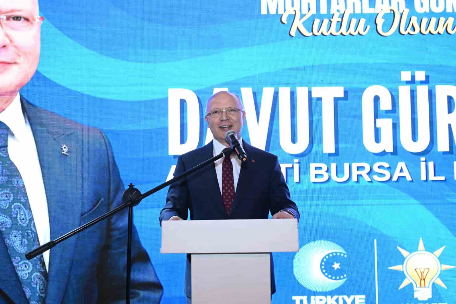 AK Parti teşkilatı muhtarlarla bir araya geldi
