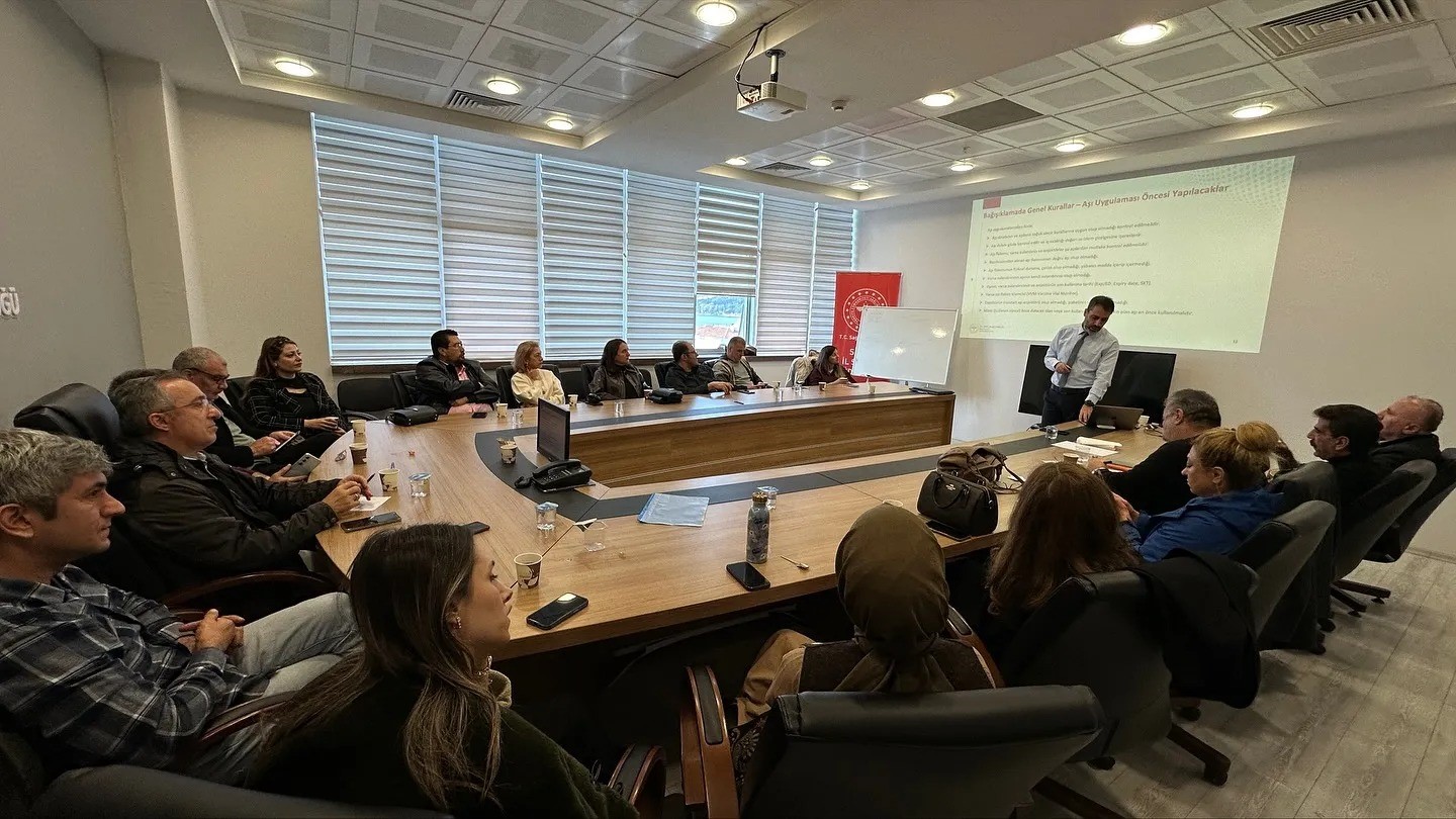 Sinop’ta aile hekimlerine "bağışıklama" eğitimi
