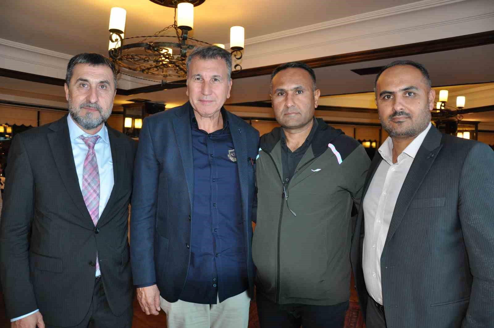 Bal&acirc;lı 400 &uuml;niversite &ouml;ğrencisine burs
