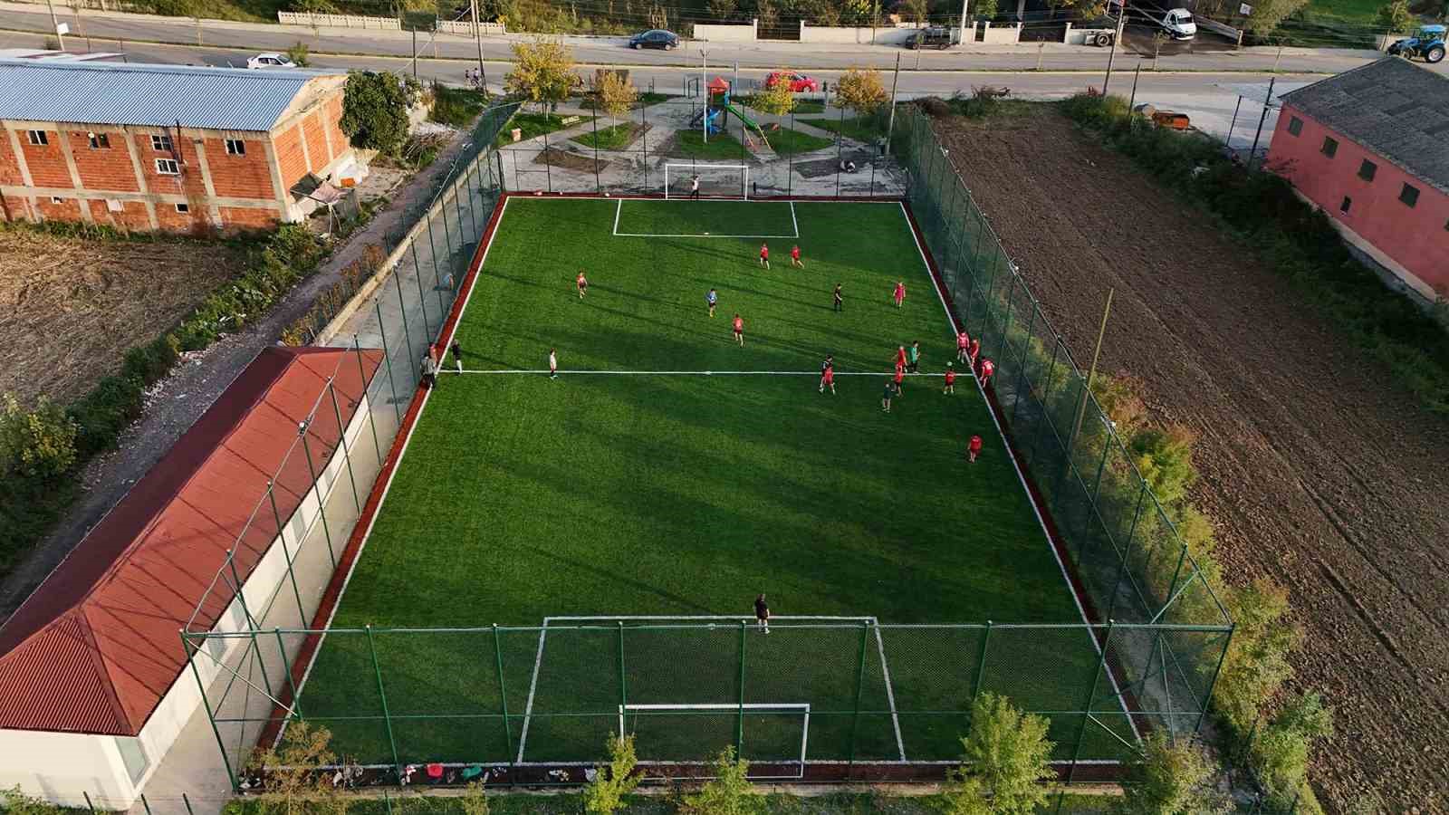 Karasu Limandere yeni spor tesisine kavuştu