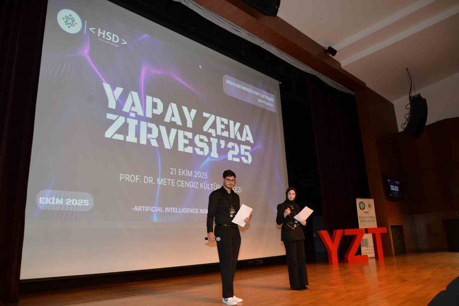 BUÜ’de geleceğin teknolojisi konuşuldu
