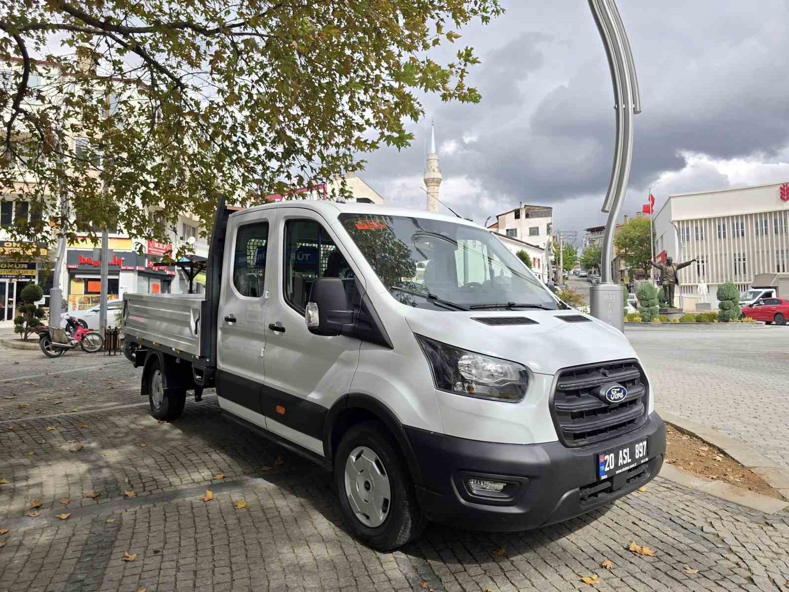 Tavas Belediyesi filosuna bir ara&ccedil; daha ekledi
