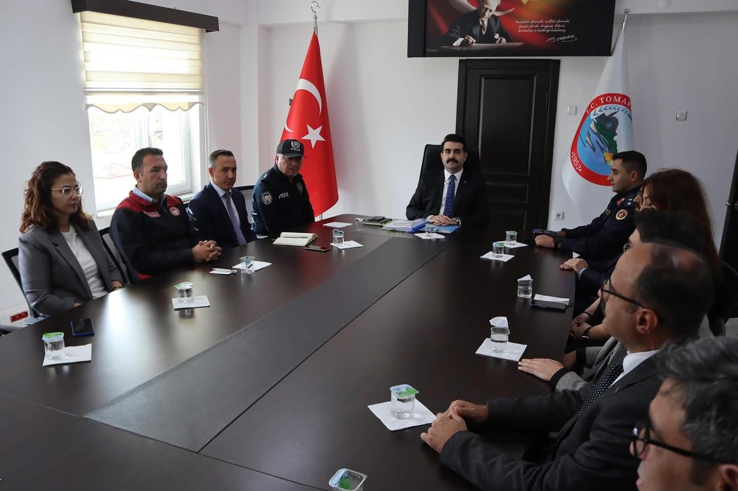 Tomarza Kaymakamı Selim Eser görevine başladı