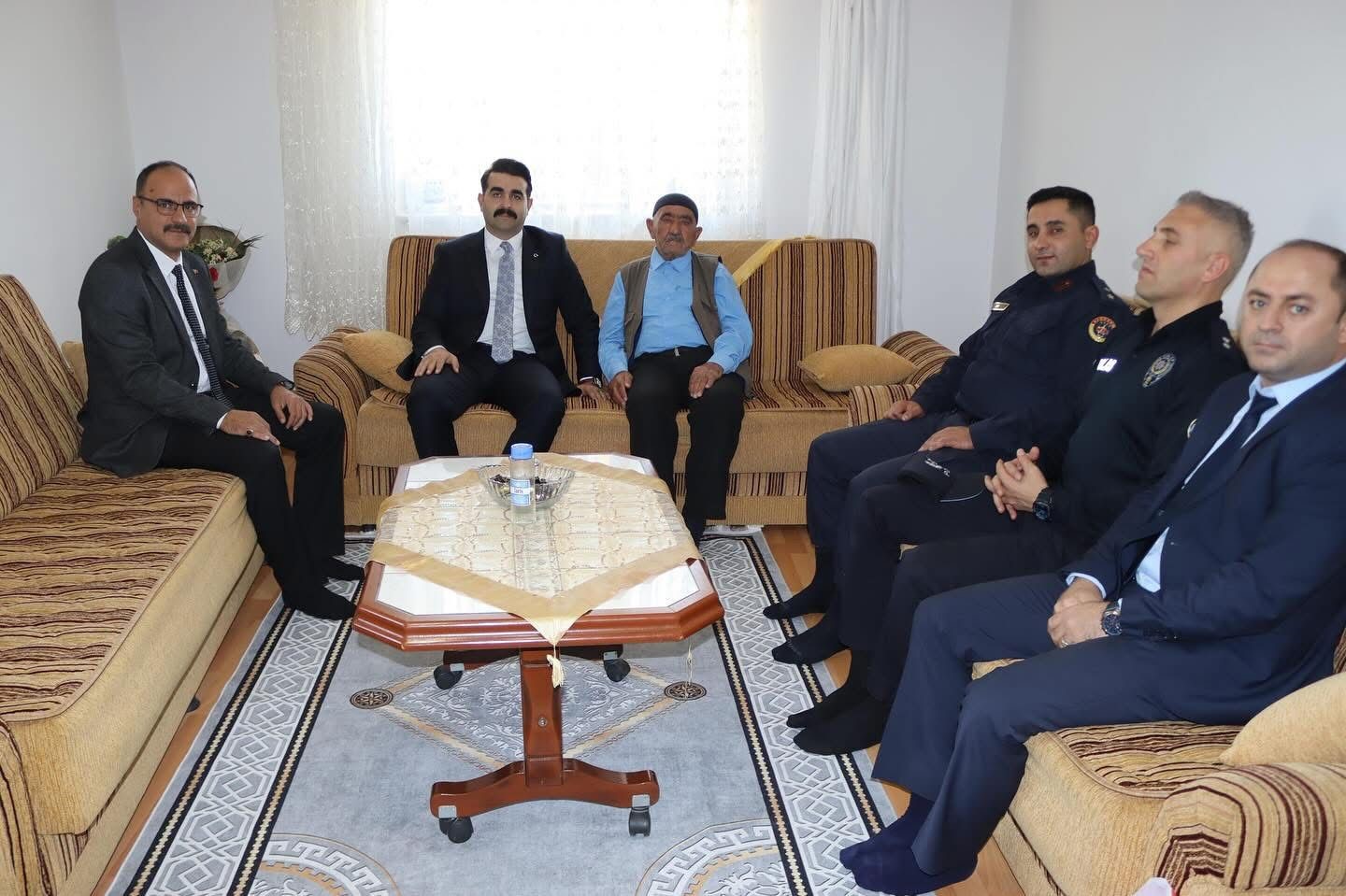 Tomarza Kaymakamı Selim Eser g&ouml;revine başladı
