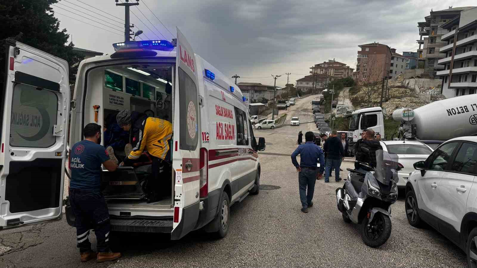 Alaplı’da motosiklet kazasında 1 kişi yaralandı