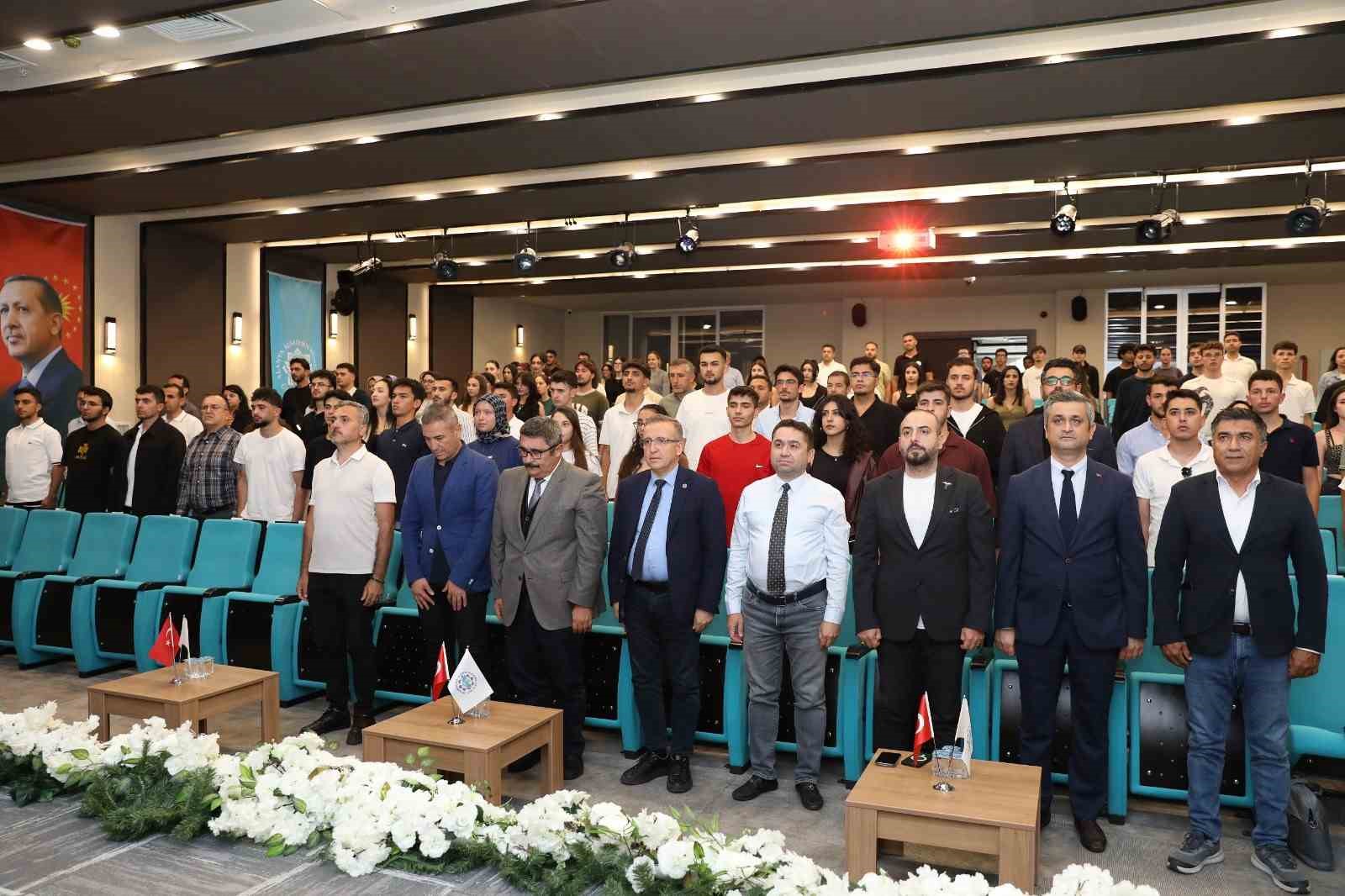 ALKÜ’de Türk savunma sanayinin gücü anlatıldı