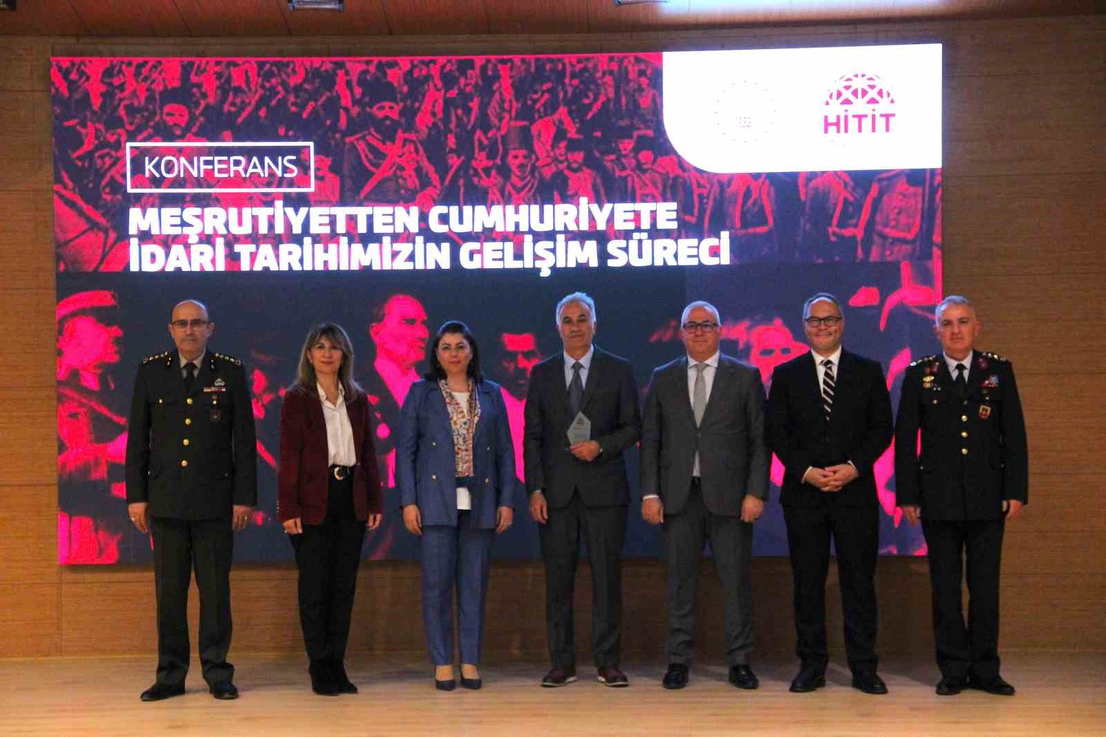 Hitit Üniversitesi’nde Osmanlı’nın idari tarihine ışık tutuldu