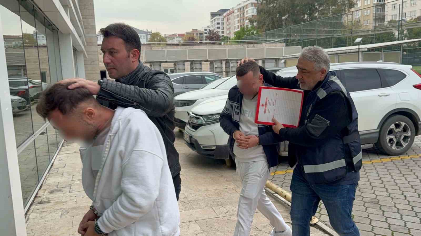 Adliyedeki ikinci olayında tutuklandı
