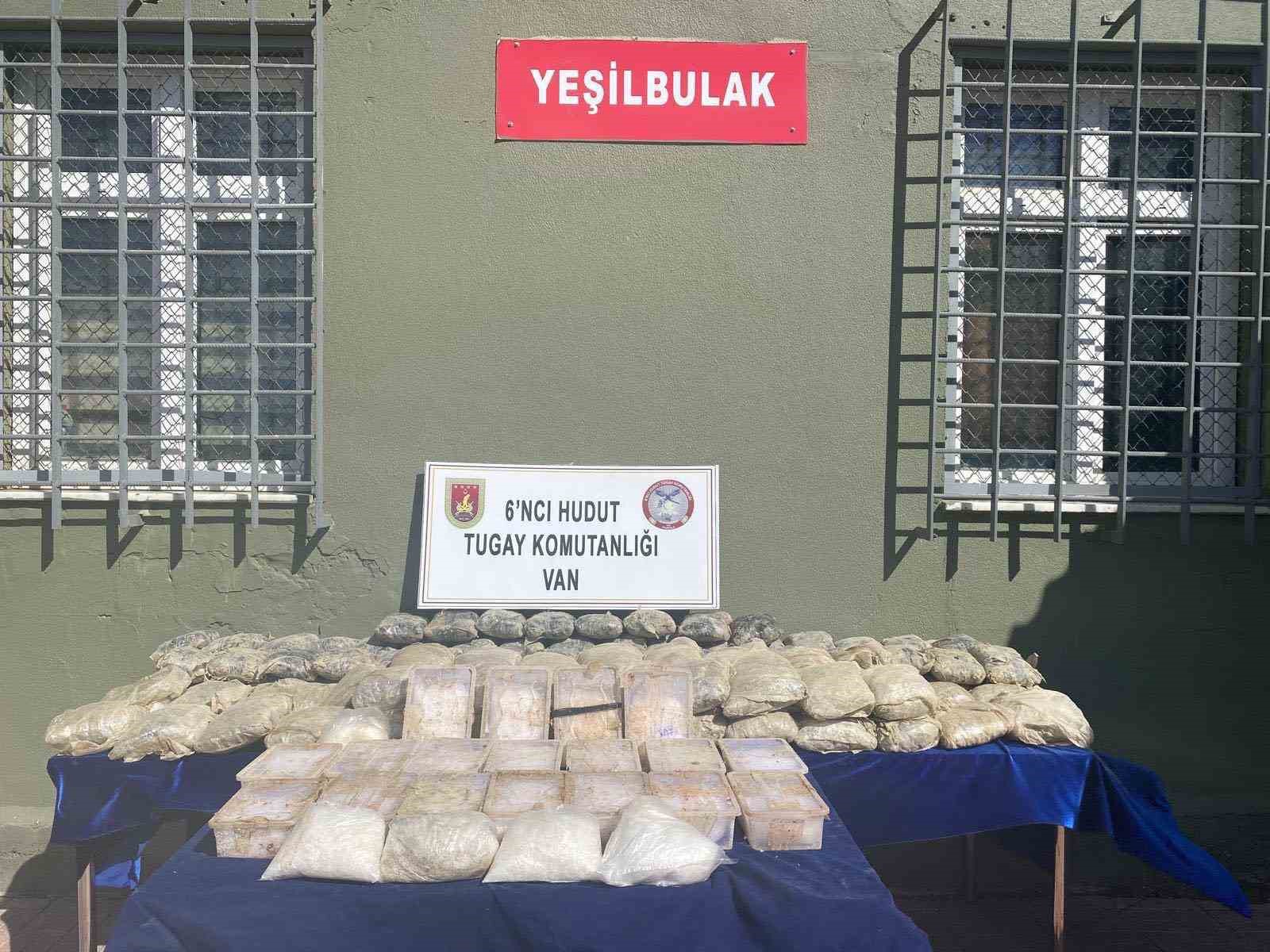 Van’da 91 kilo 558 gram uyuşturucu madde ele geçirildi