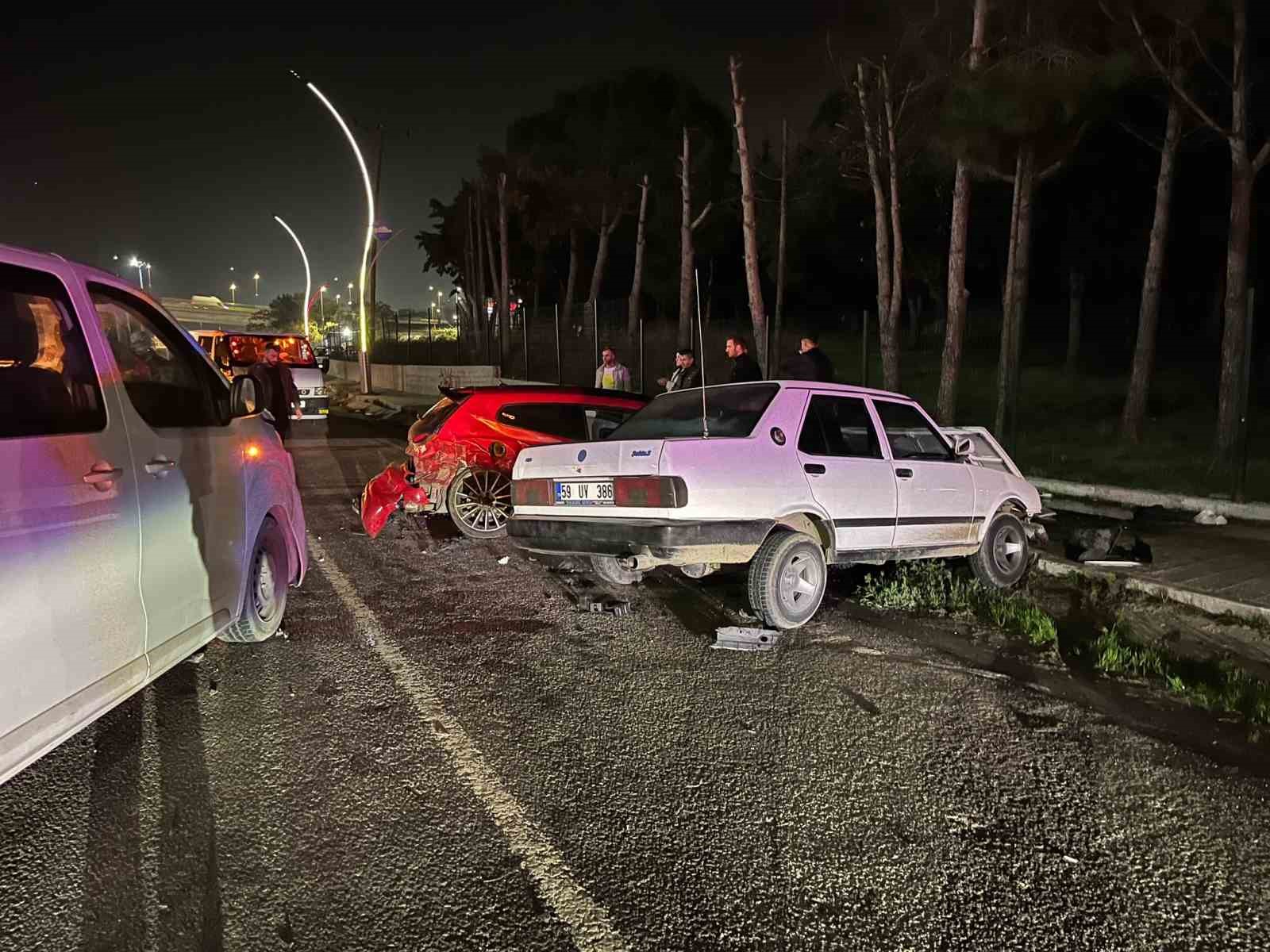 Tekirdağ’da zincirleme trafik kazası: 3 yaralı
