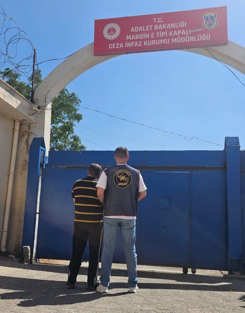 Mardin’de hakkında kesinleşmiş hapis cezası bulunan 3 şahıs yakalandı