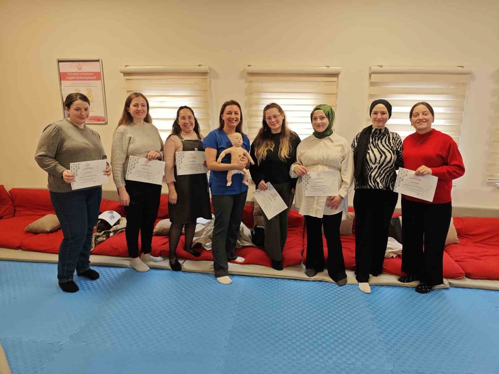 Menteşe Devlet Hastanesi’nde anne adayları bilgilendirildi