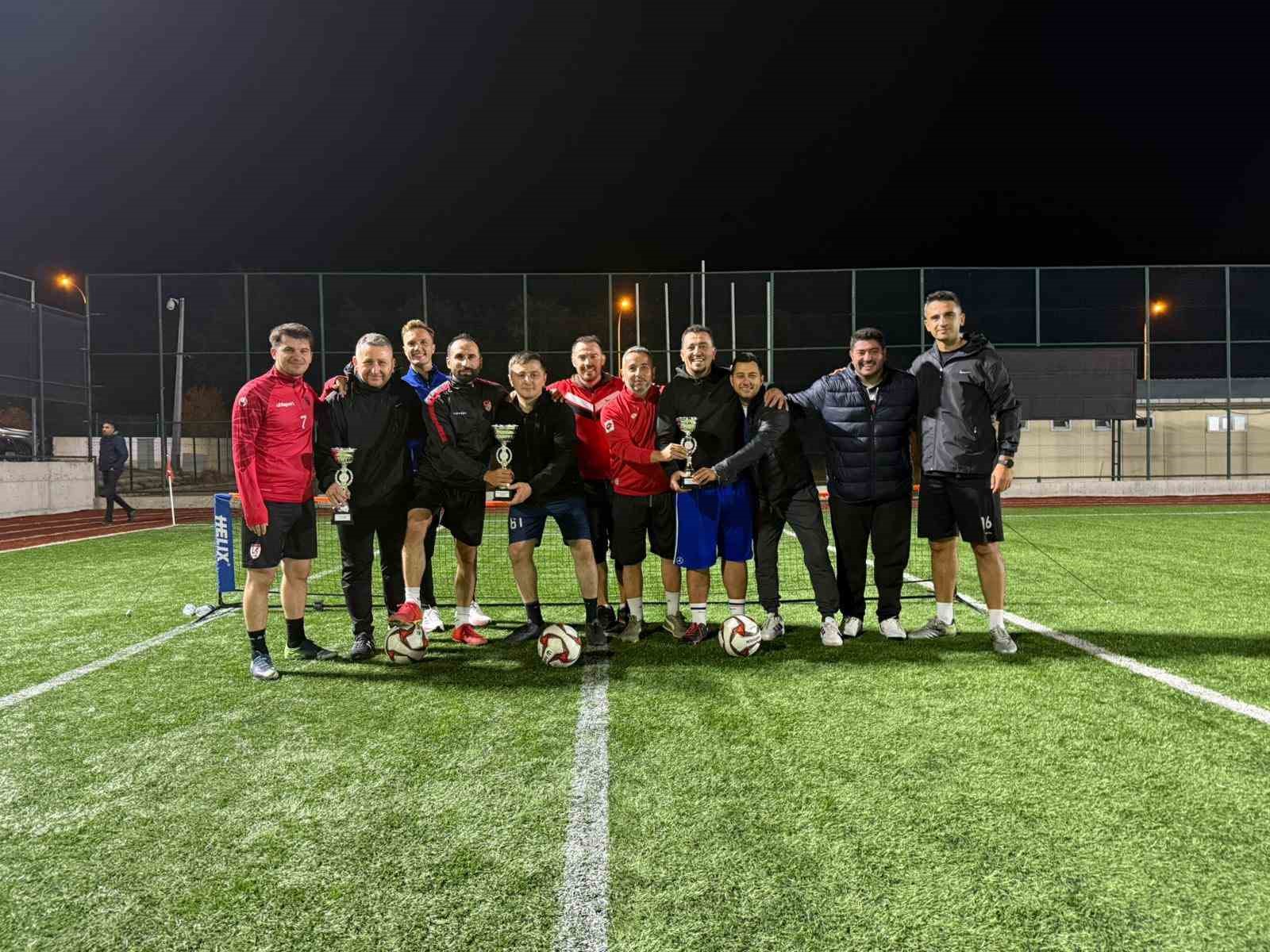 Bilecik emniyet takımı grup finallerine y&uuml;kseldi
