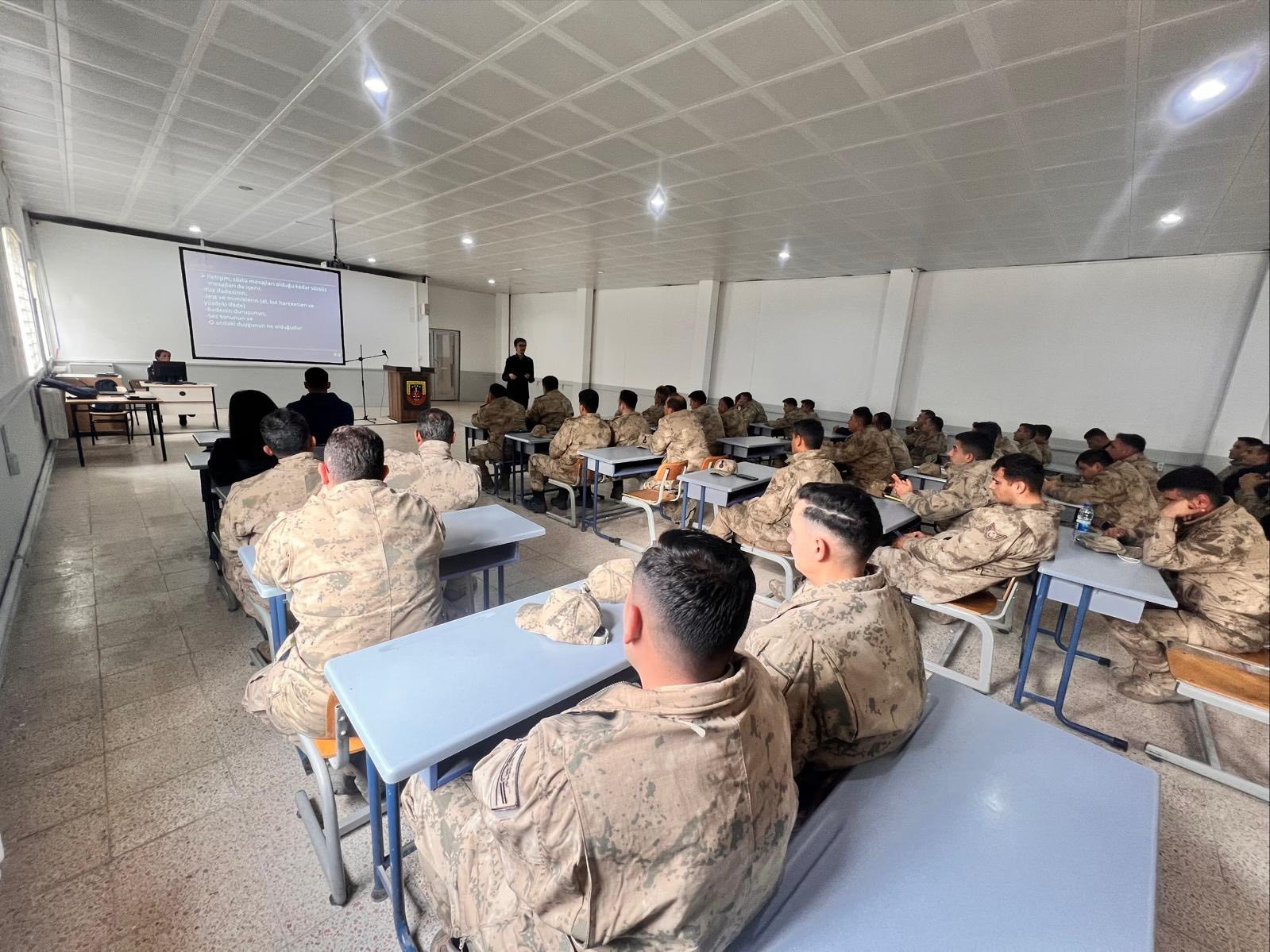 Bilecik’te jandarma personeline AEP eğitimi