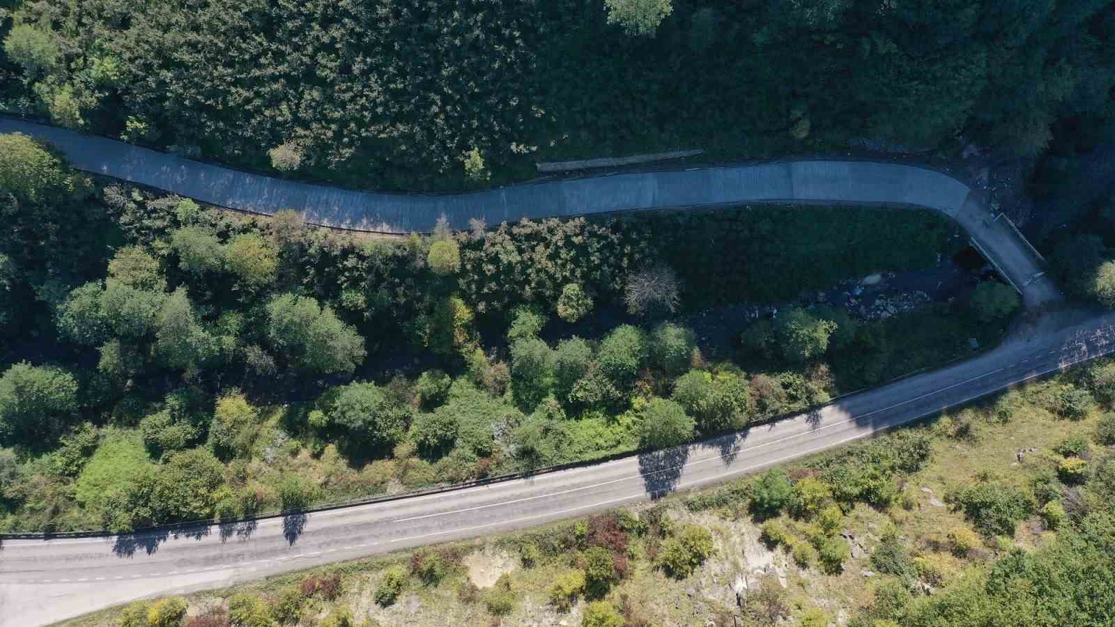 Ordu&rsquo;da beton yol seferberliği s&uuml;r&uuml;yor
