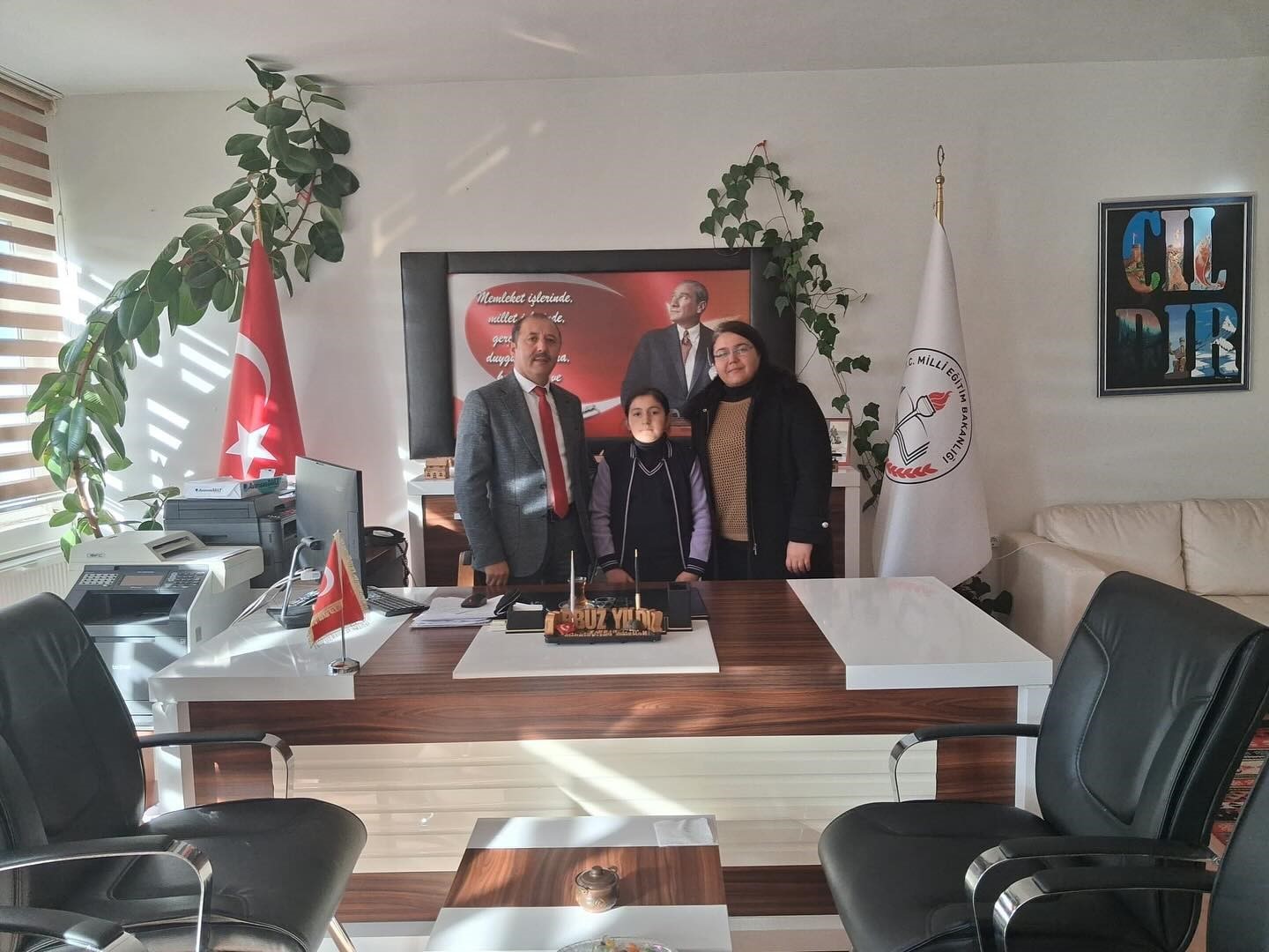 Başarılı öğrenciler ödüllendirildi