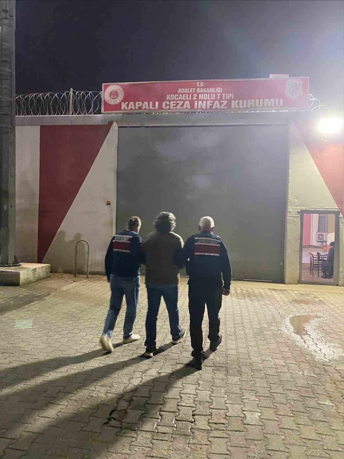 Yalova’da FETÖ firarisi yakalandı