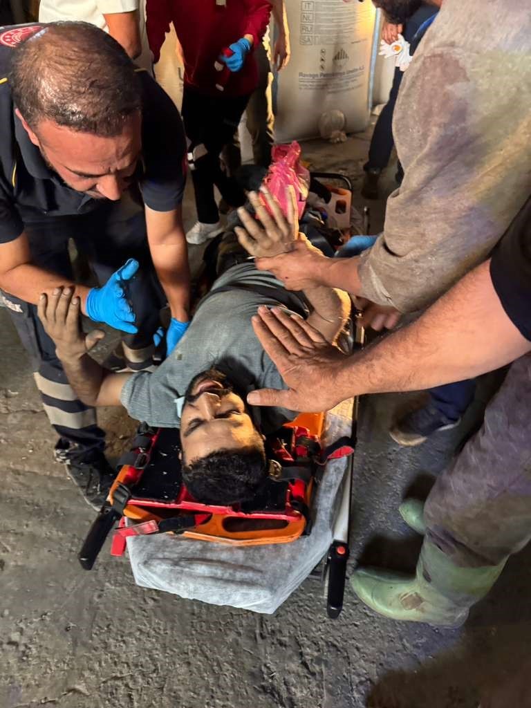 Batman’da geri dönüşüm tesisinde iş kazası: Bir kişi helezona sıkıştı