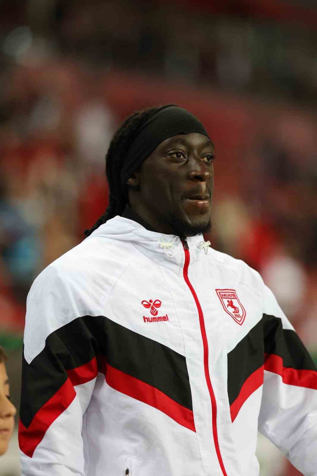 Samsunspor’a Coulibaly’den üzücü haber
