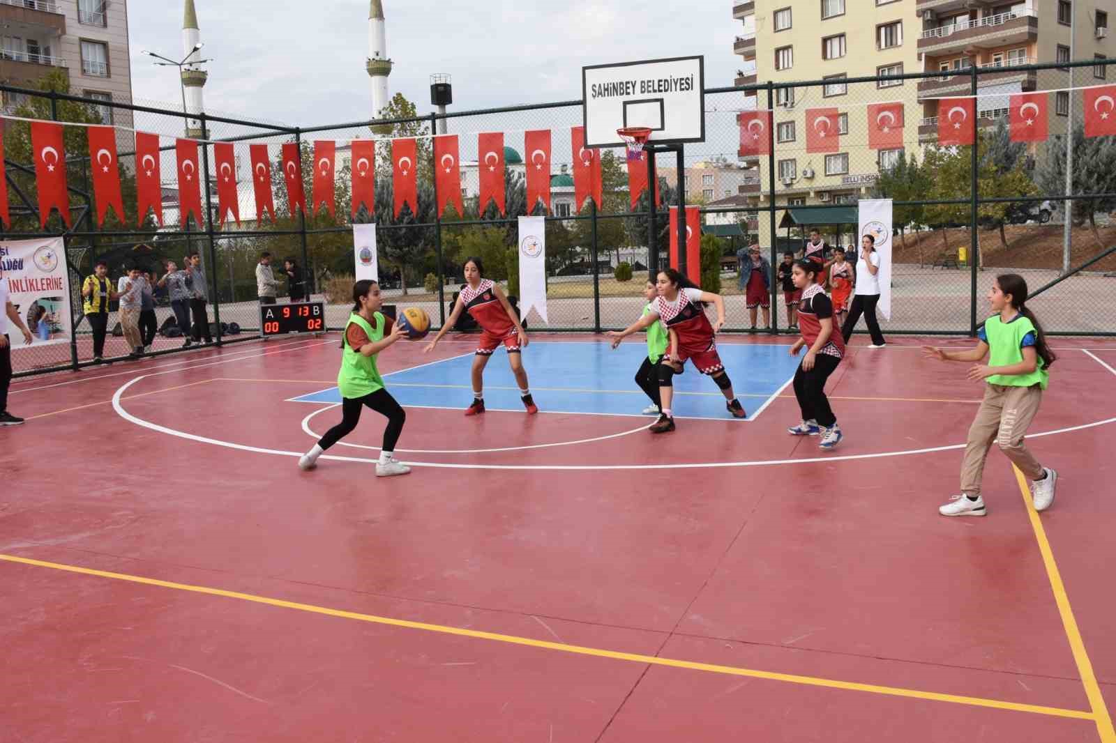 Siirt’te 3X3 Sokak Basketbol Turnuvası başladı
