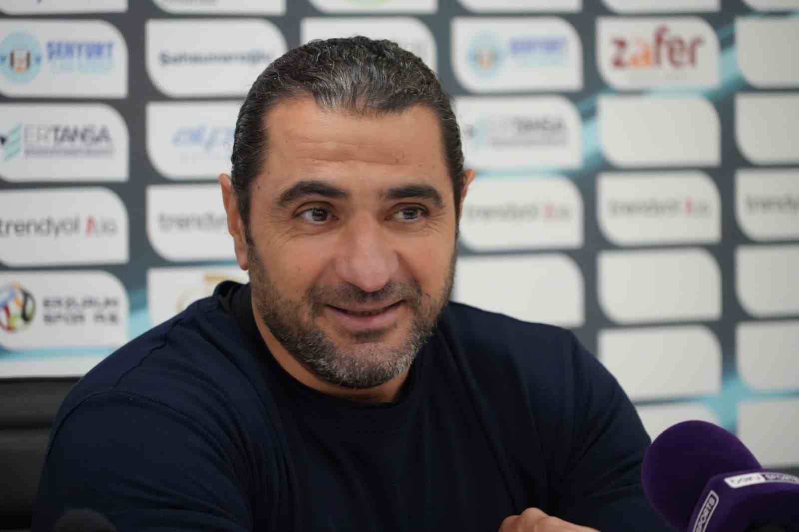 Bülent Bölükbaşı: "Çok sıkıntılı bir süreçten geçiyoruz"
