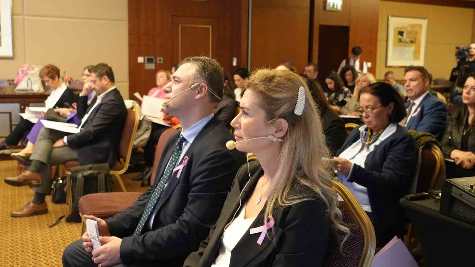 Meme kanserinde erken tanı kadınların yaşamında fark oluşturuyor
