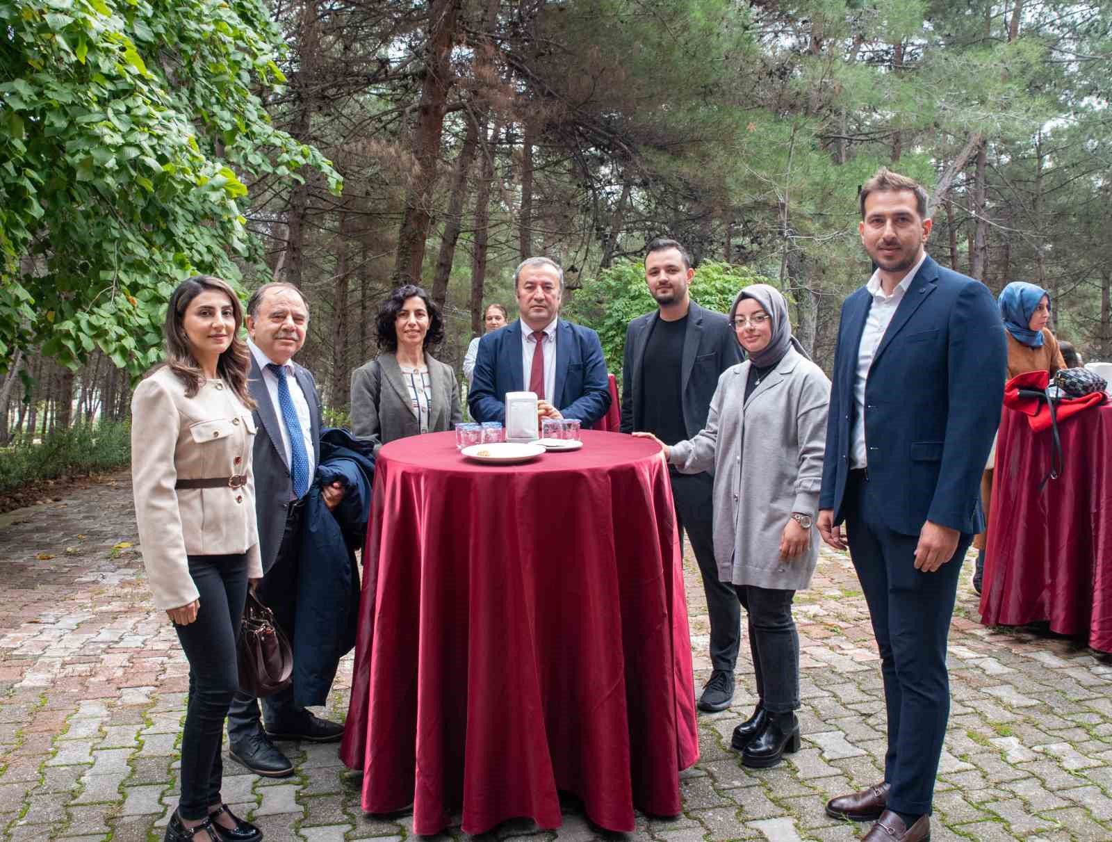 OMÜ’den cerrahi üretimde kadın gücüne bilimsel bakış