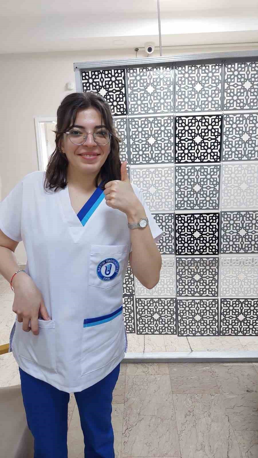 Alkollü sürücünün çarptığı Edanur son yolcuğuna uğurlandı