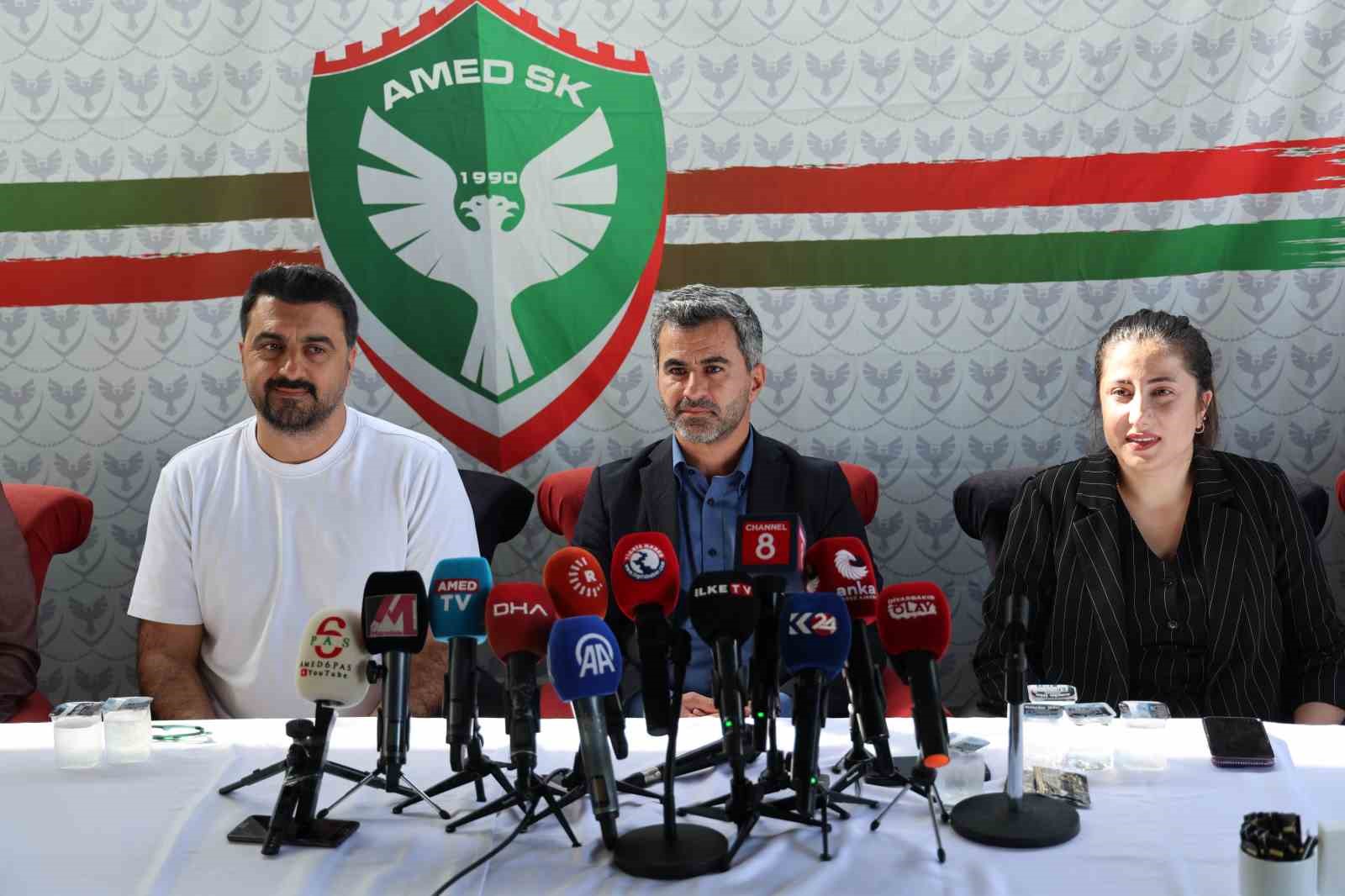 Amed SF&rsquo;de yeni y&ouml;netim tanıtıldı
