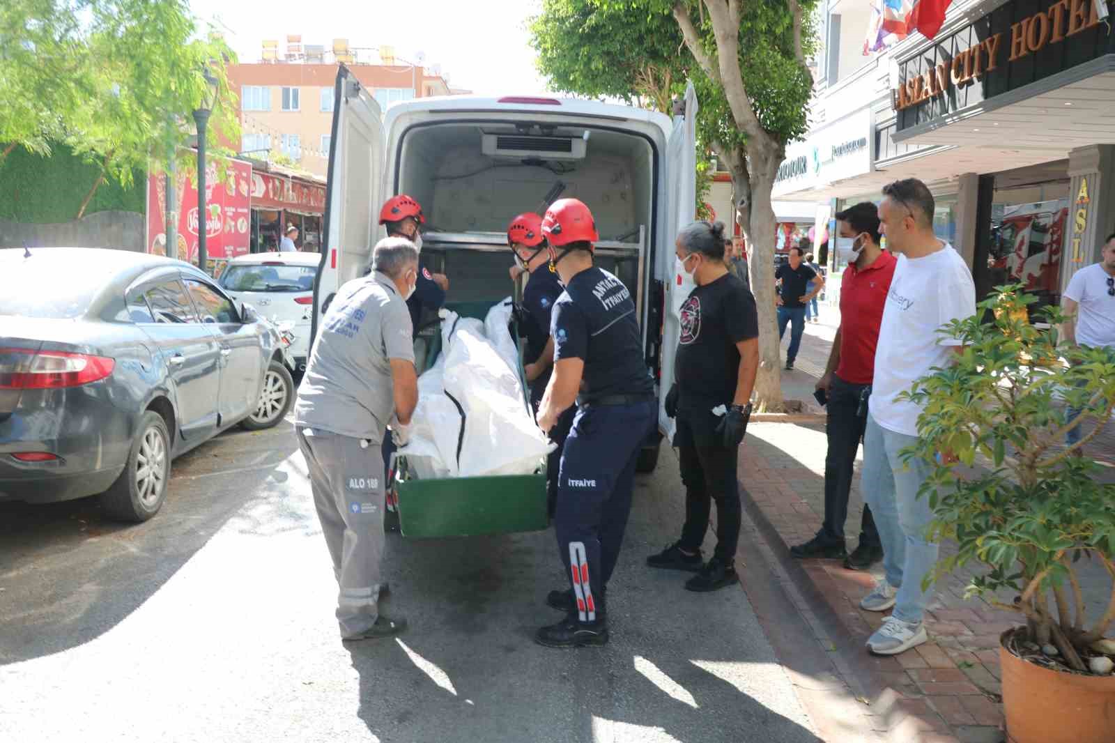 Alanya’da otelin asansör boşluğuna düşen Avusturyalı turistin cesedi 3 gün sonra bulundu