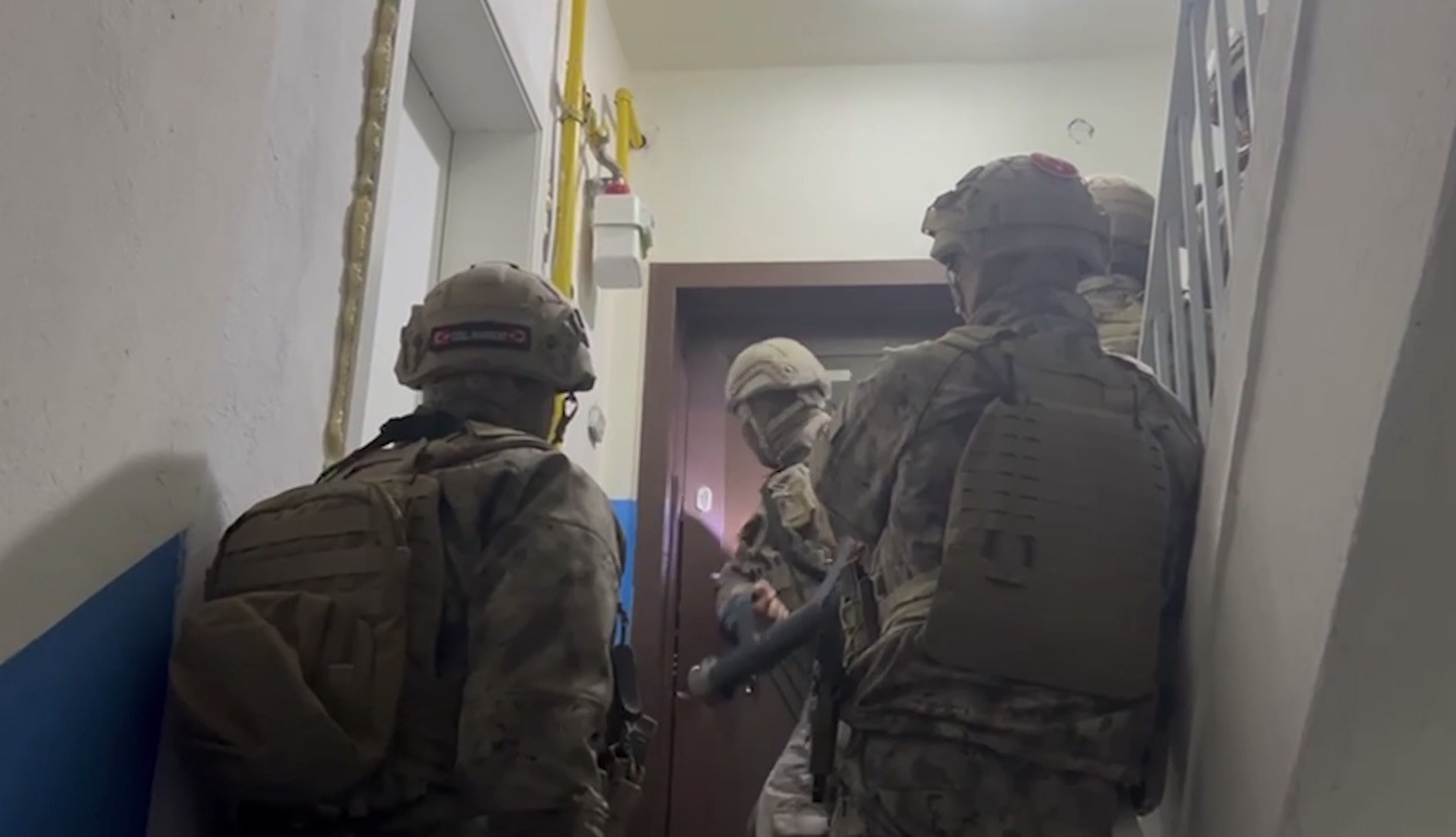 Eskişehir’de 150 kilo uyuşturucu üretilebilecek ham madde ele geçirildi