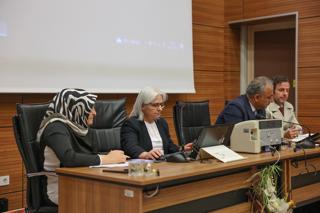 OM&Uuml;&rsquo;de &ccedil;alışacak &ouml;ğrenciler i&ccedil;in kura &ccedil;ekimi yapıldı
