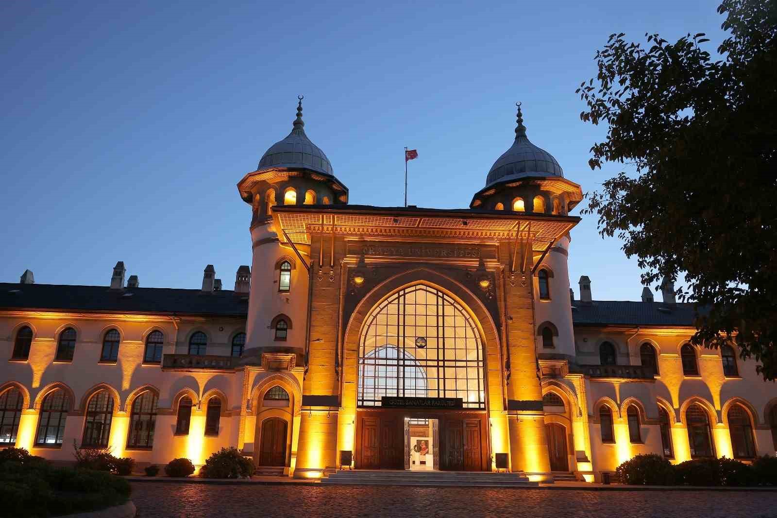 Tarihi Karaağaç Gar Binası ışıl ışıl oldu