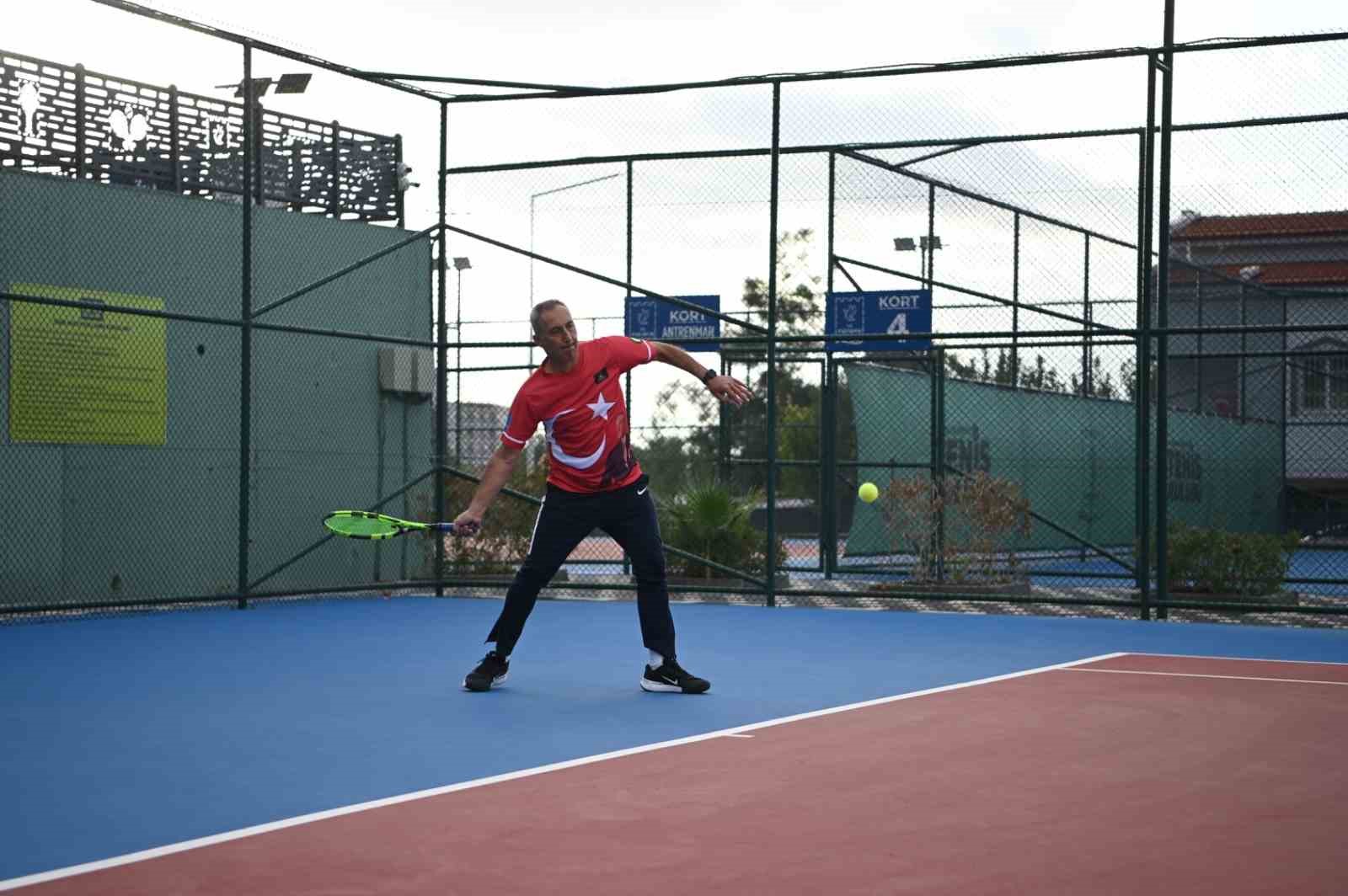 Kuşadası’nda Cumhuriyet Kupası heyecanı başladı
