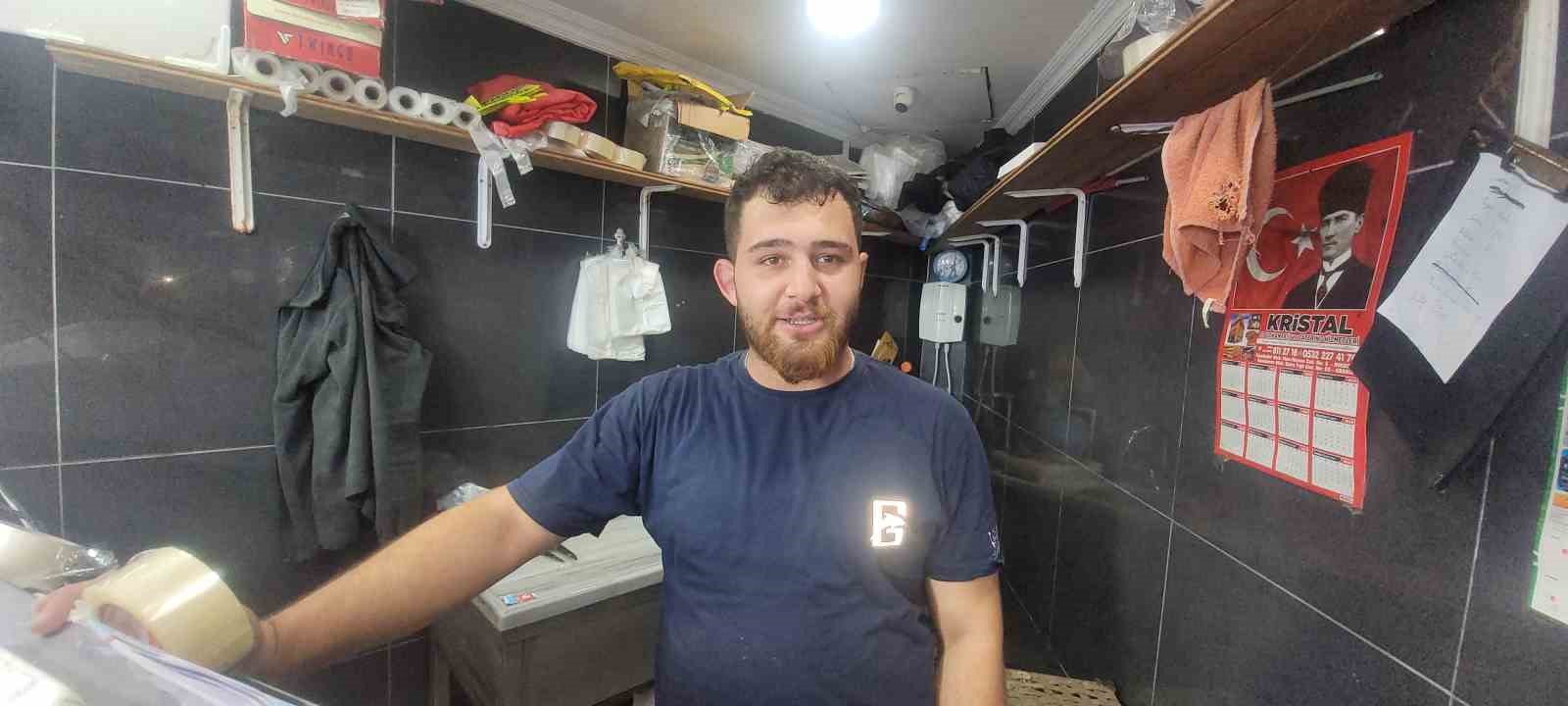 Karadeniz hamsisi tezgahları doldurdu: Kilosu 50 lira 3 Karadeniz hamsisi tezgahları doldurdu: Kilosu 50 lira