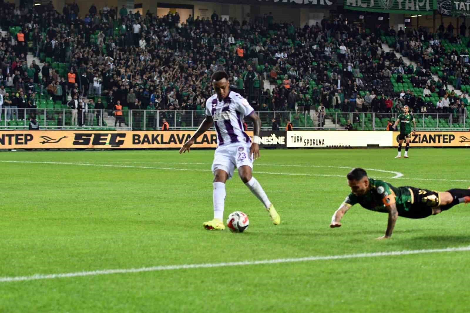 Trendyol 1. Lig: Sakaryaspor: 1 - Ankara Keçiörengücü: 0
